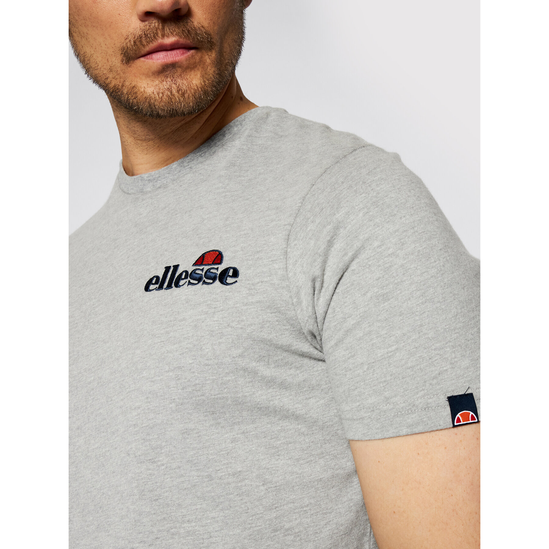 Ellesse Тишърт Voodoo SHB06835 Сив Regular Fit - Pepit.bg