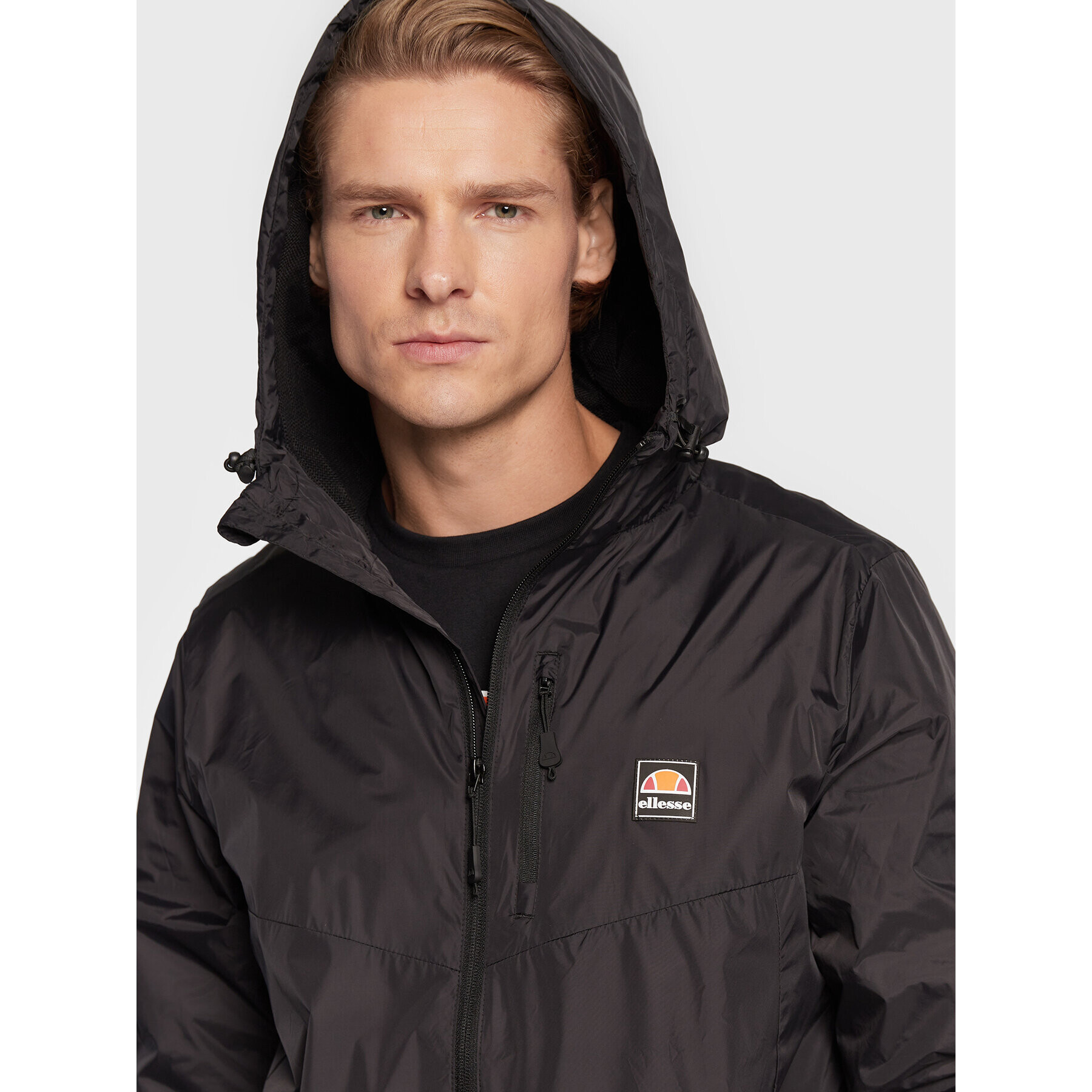 Ellesse Ветровка Fraction SHP15815 Черен Regular Fit - Pepit.bg