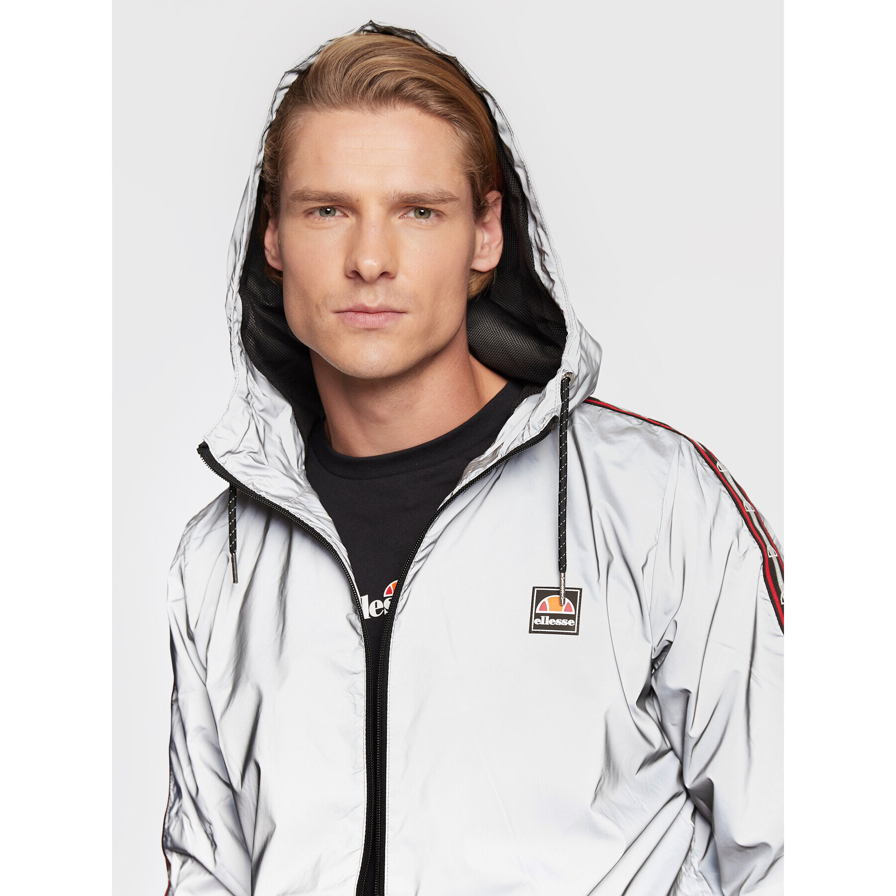 Ellesse Ветровка Marcos SHP16201 Сив Regular Fit - Pepit.bg