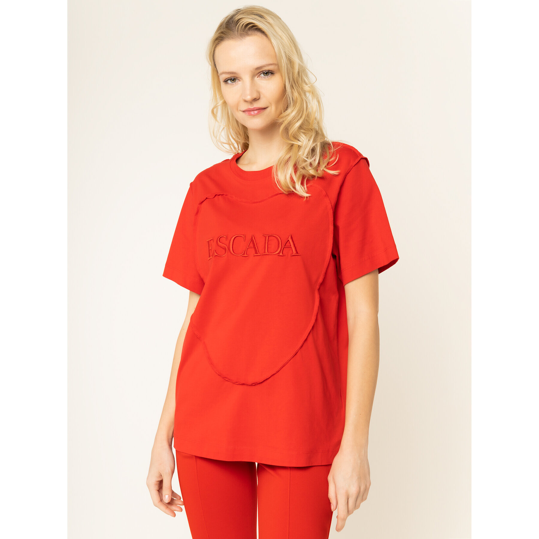 Escada Sport Тишърт RITA ORA Eherz 5032171 Червен Regular Fit - Pepit.bg