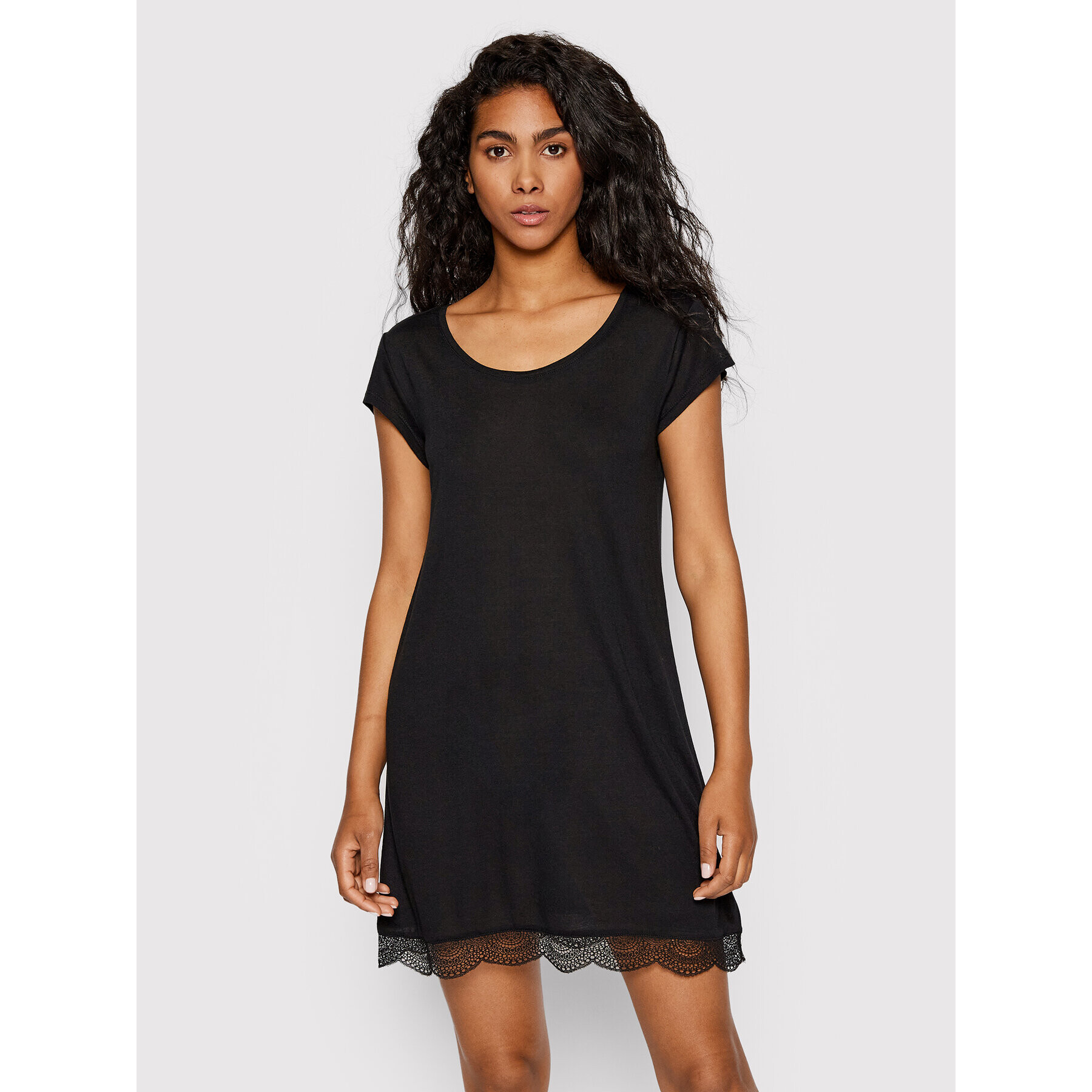 Etam Нощница Warm Day 6485853 Черен Regular Fit - Pepit.bg