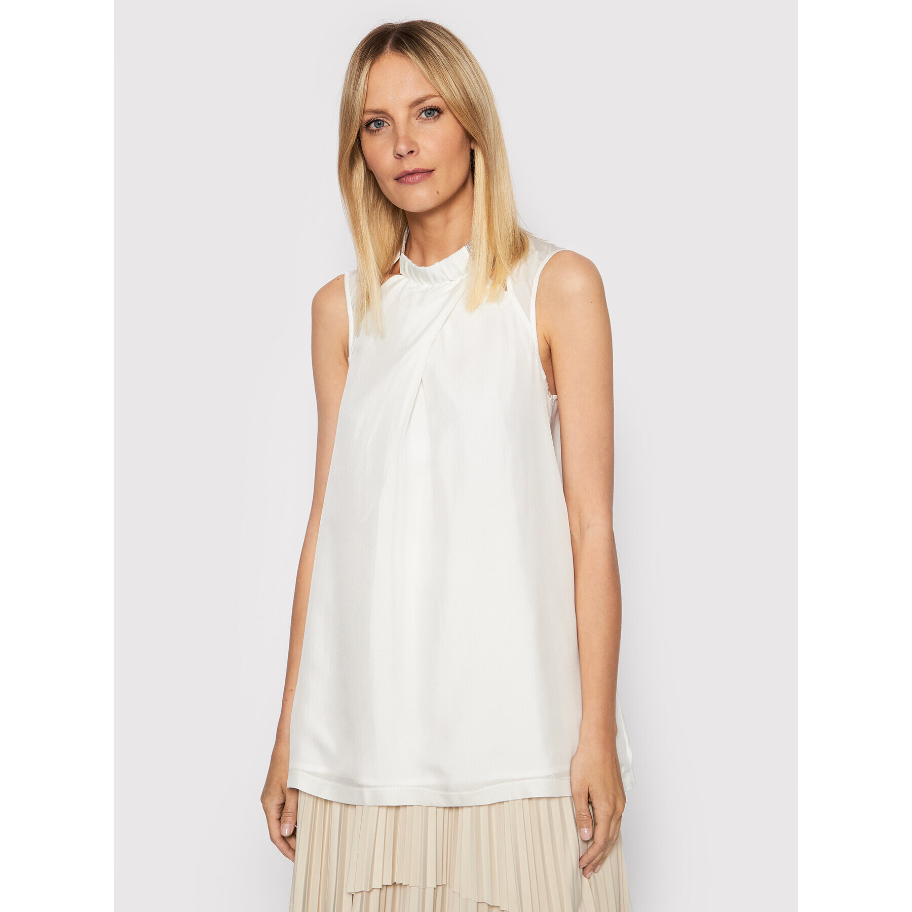 Fabiana Filippi топ TPD272W302 Бял Regular Fit - Pepit.bg