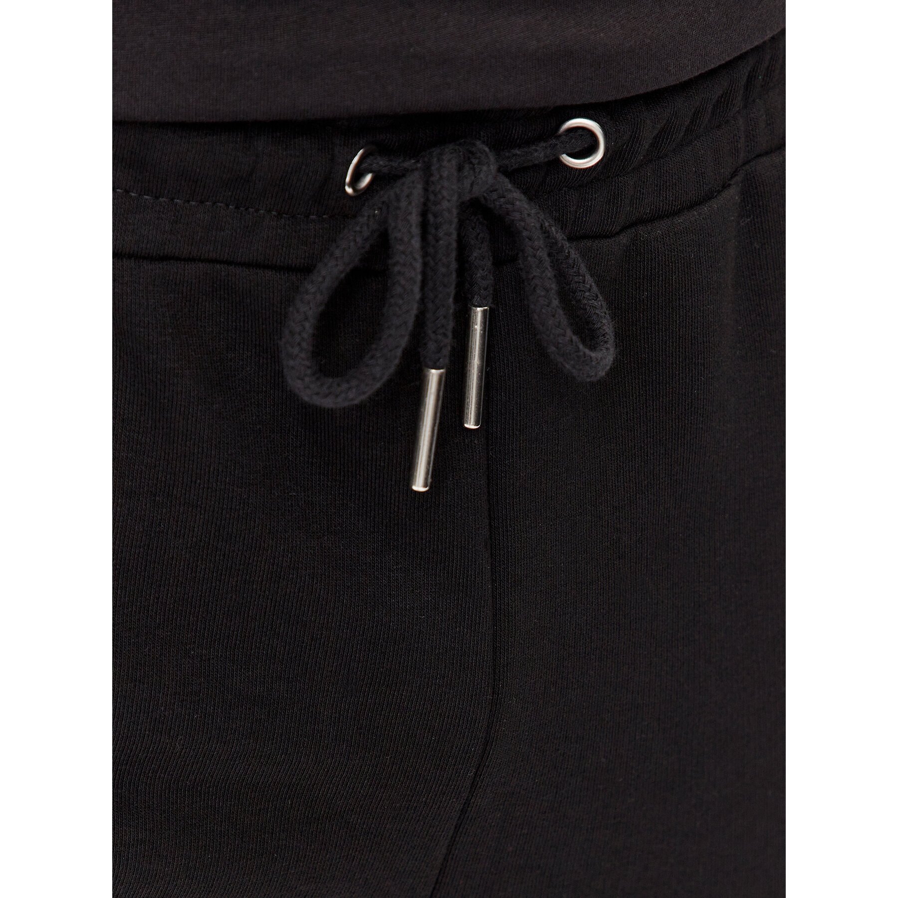 Fila Долнище анцуг FAM0342 Черен Regular Fit - Pepit.bg