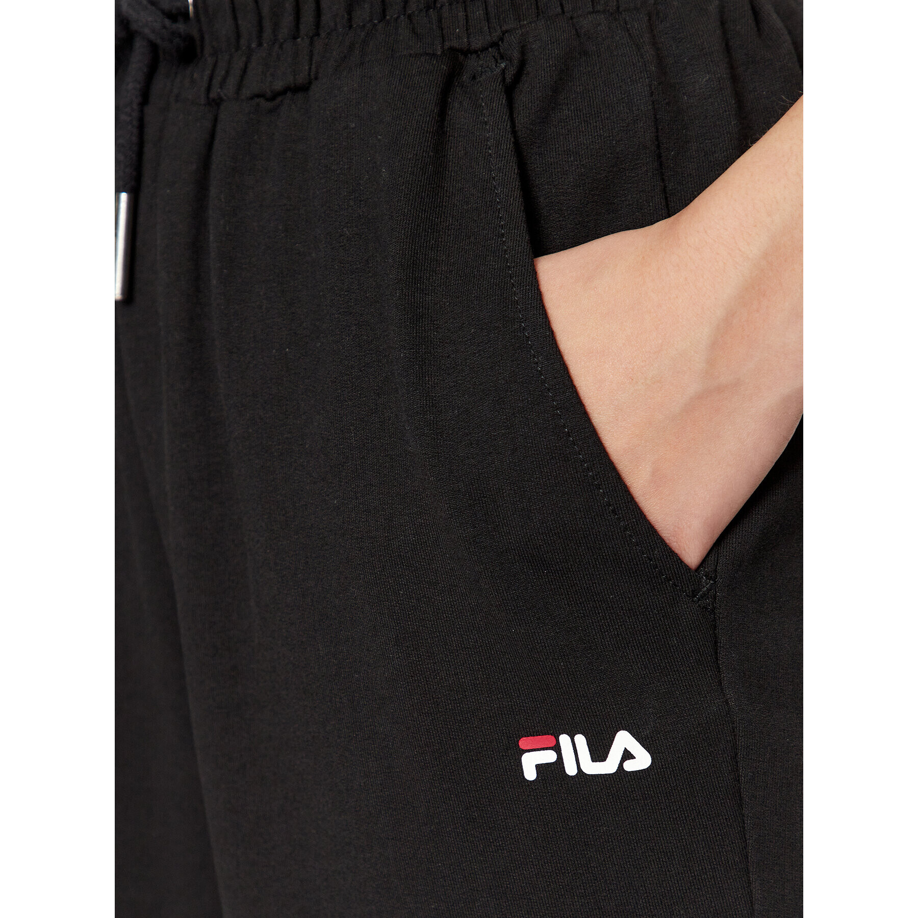 Fila Долнище анцуг FAW0559 Черен Relaxed Fit - Pepit.bg