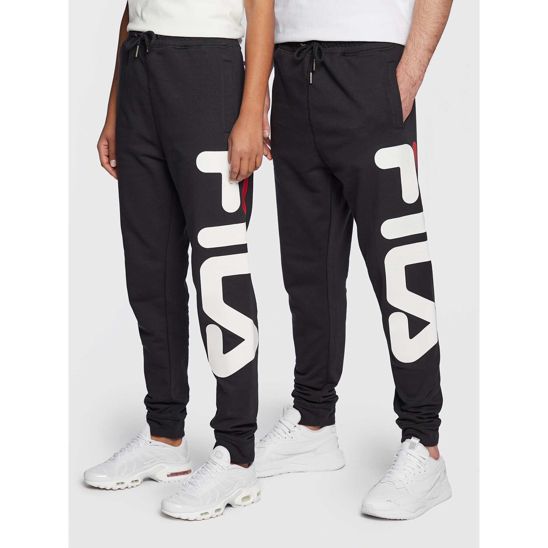 Fila Долнище анцуг Unisex Bronte FAU0093 Черен Regular Fit - Pepit.bg