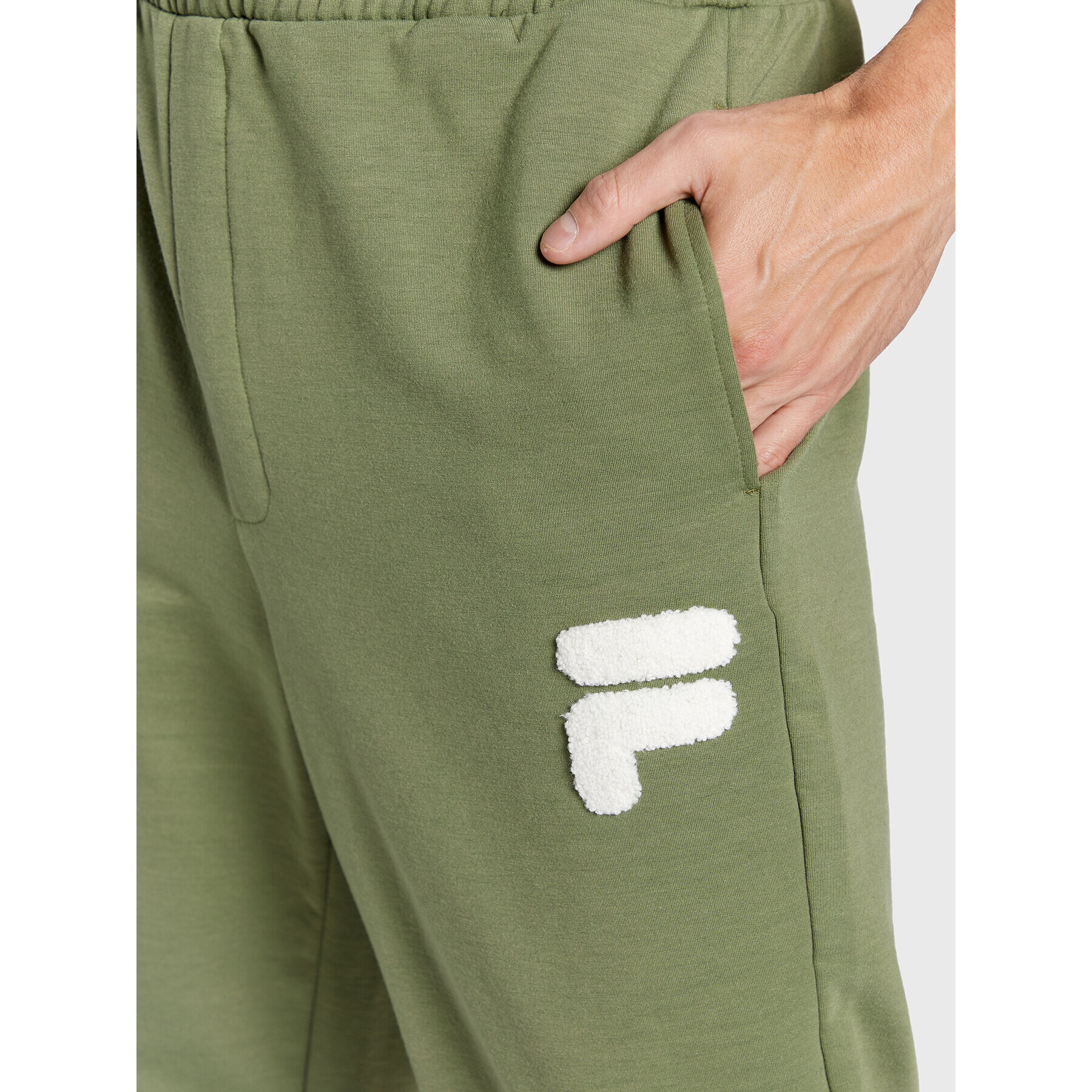 Fila Долнище анцуг Chiasso Dropped Crotch FAM0138 Зелен Regular Fit - Pepit.bg