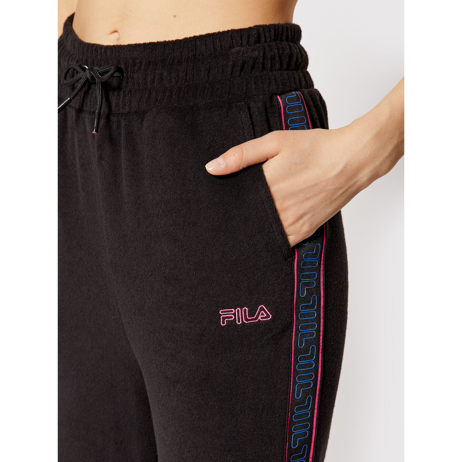 Fila Долнище анцуг Marli 683475 Черен Regular Fit - Pepit.bg