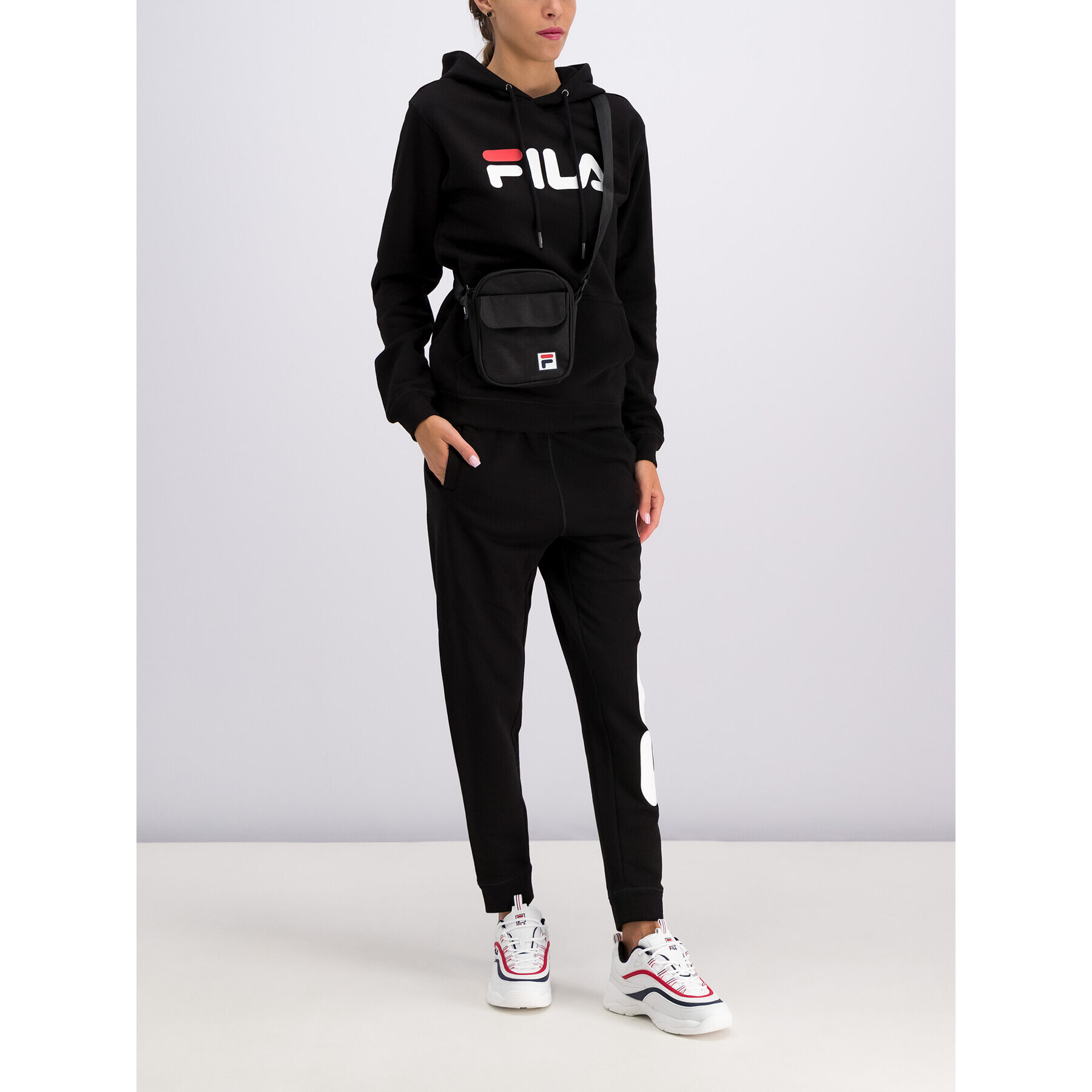 Fila Долнище анцуг Unisex Classic Pure 681094 Черен Regular Fit - Pepit.bg