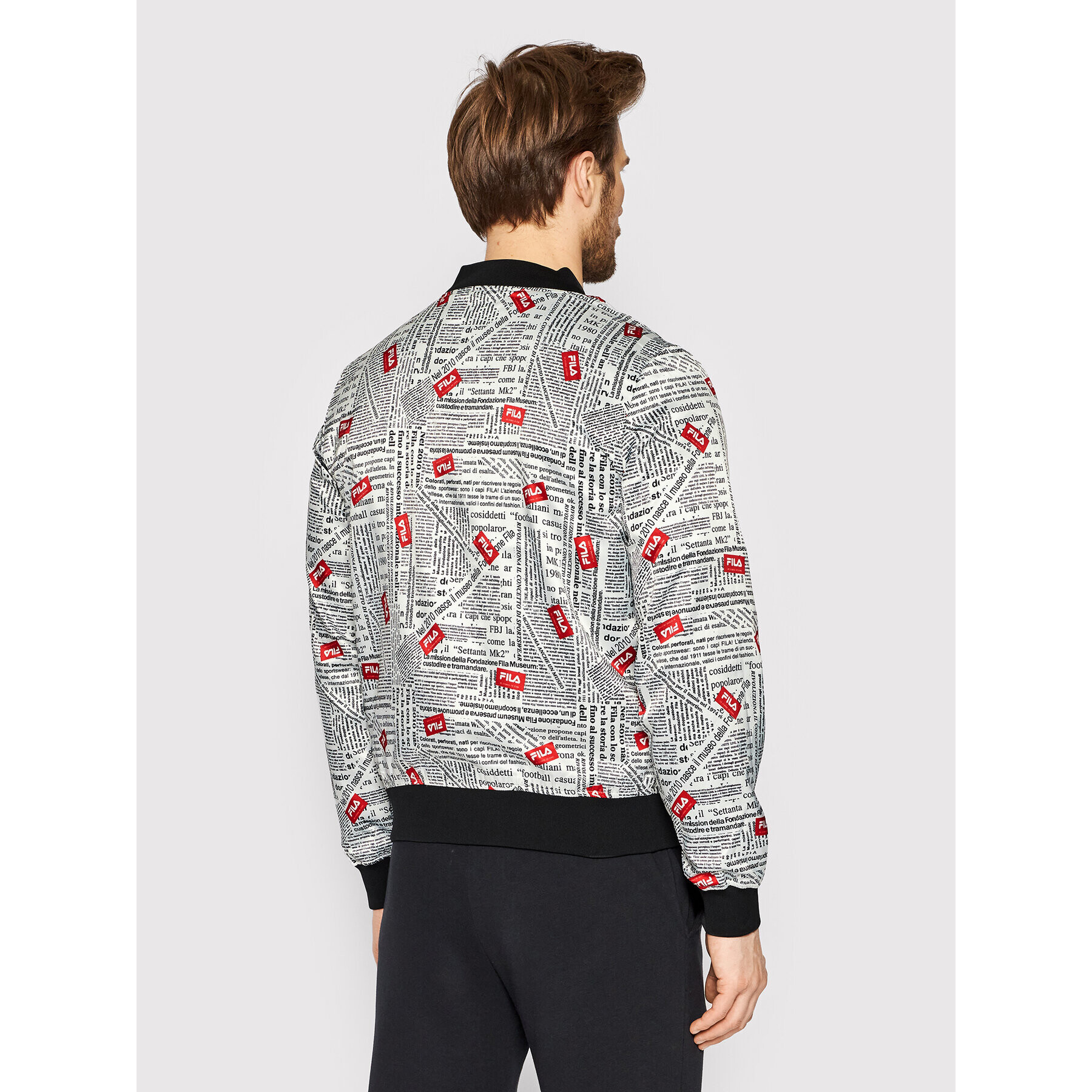 Fila Яке бомбър Troyes FAM0017 Черен Regular Fit - Pepit.bg