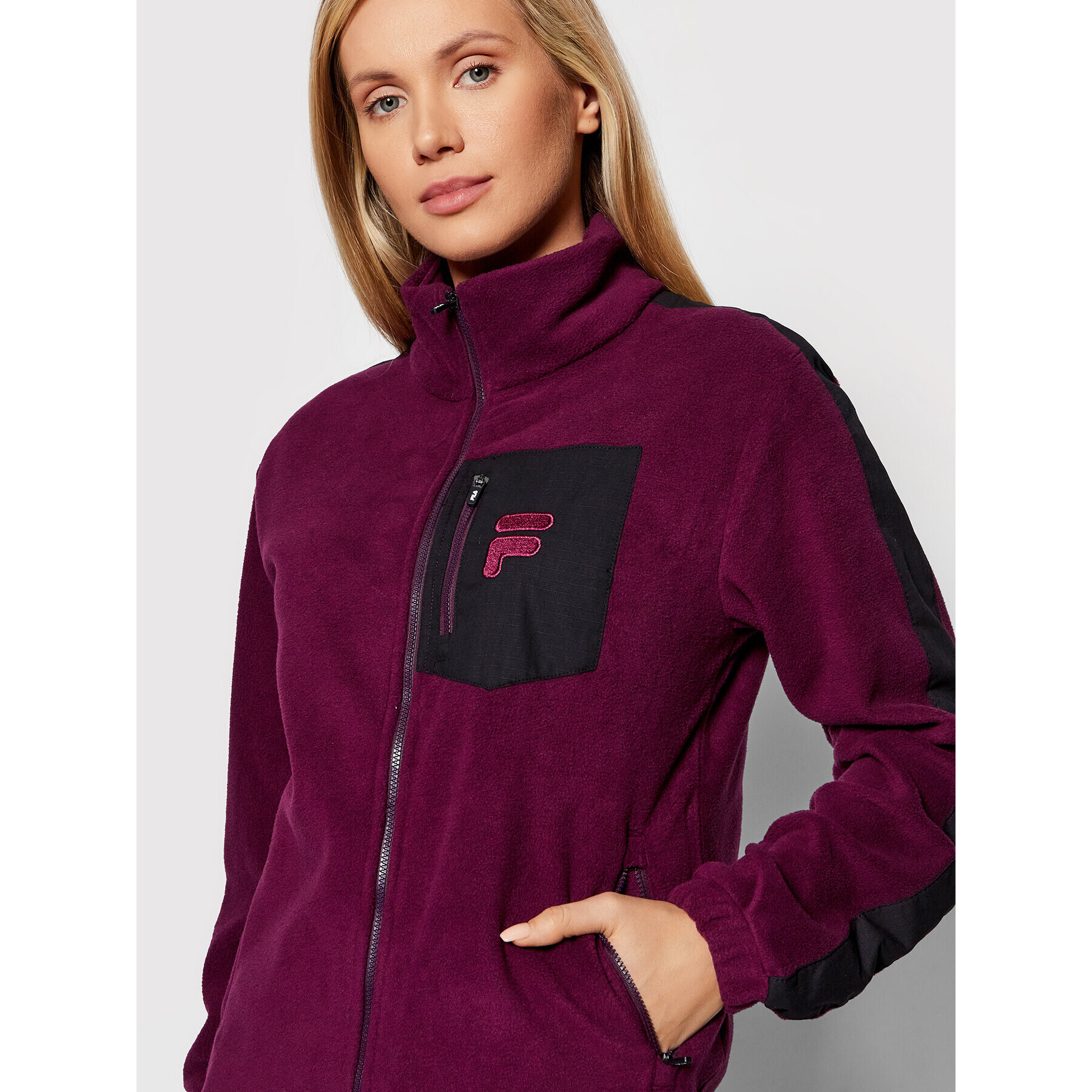 Fila Полар Rina 689402 Виолетов Regular Fit - Pepit.bg