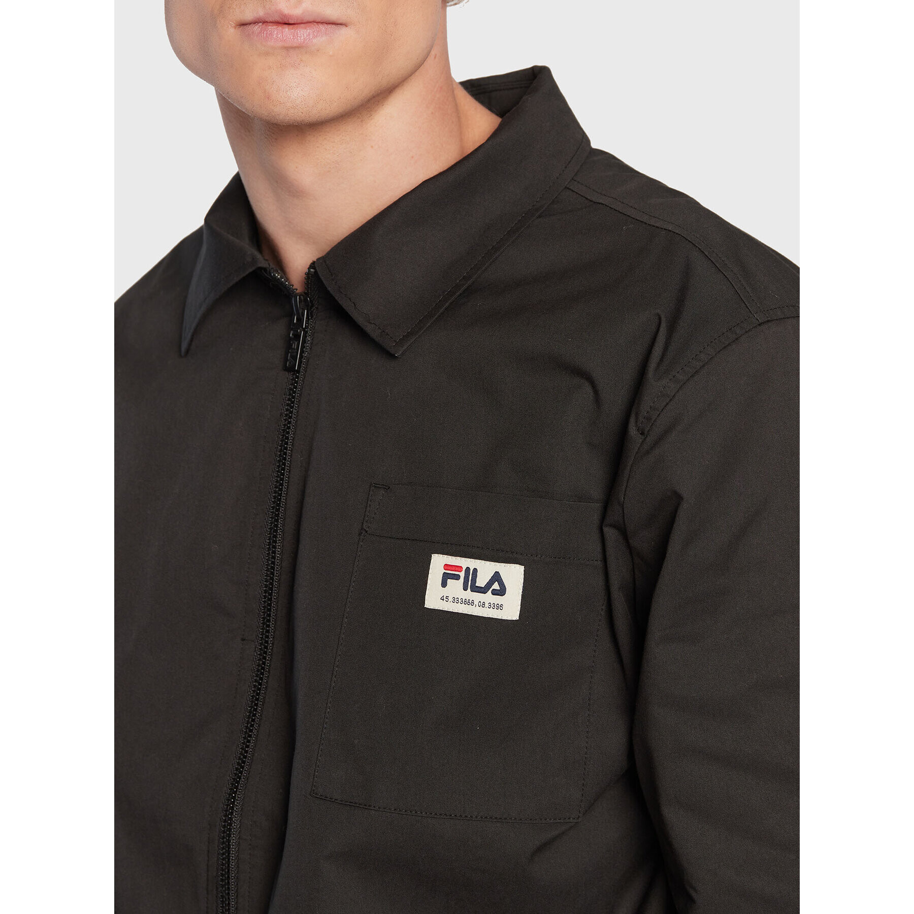 Fila Преходно яке Termoli FAM0148 Черен Regular Fit - Pepit.bg