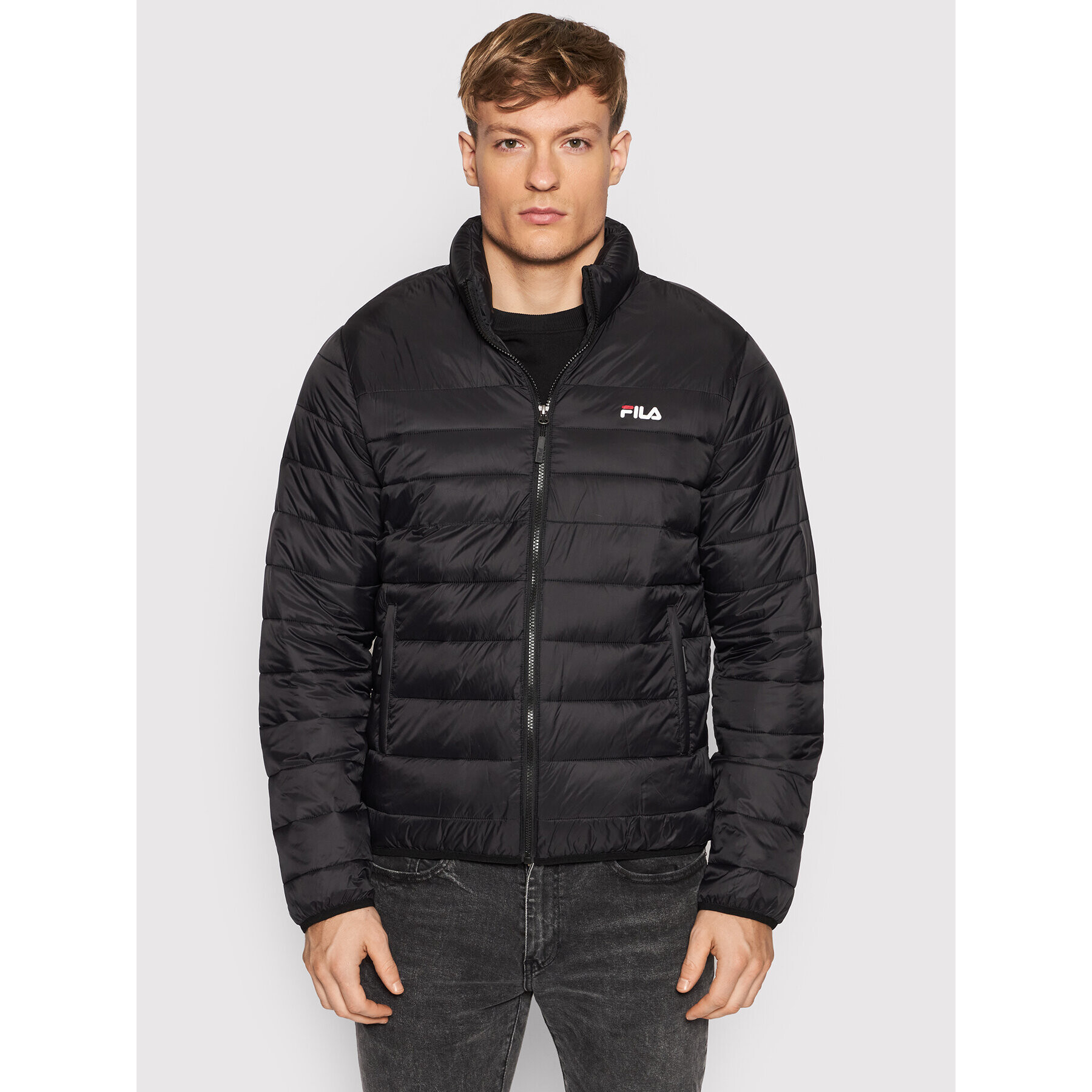 Fila Пухено яке Emory 688939 Черен Regular Fit - Pepit.bg