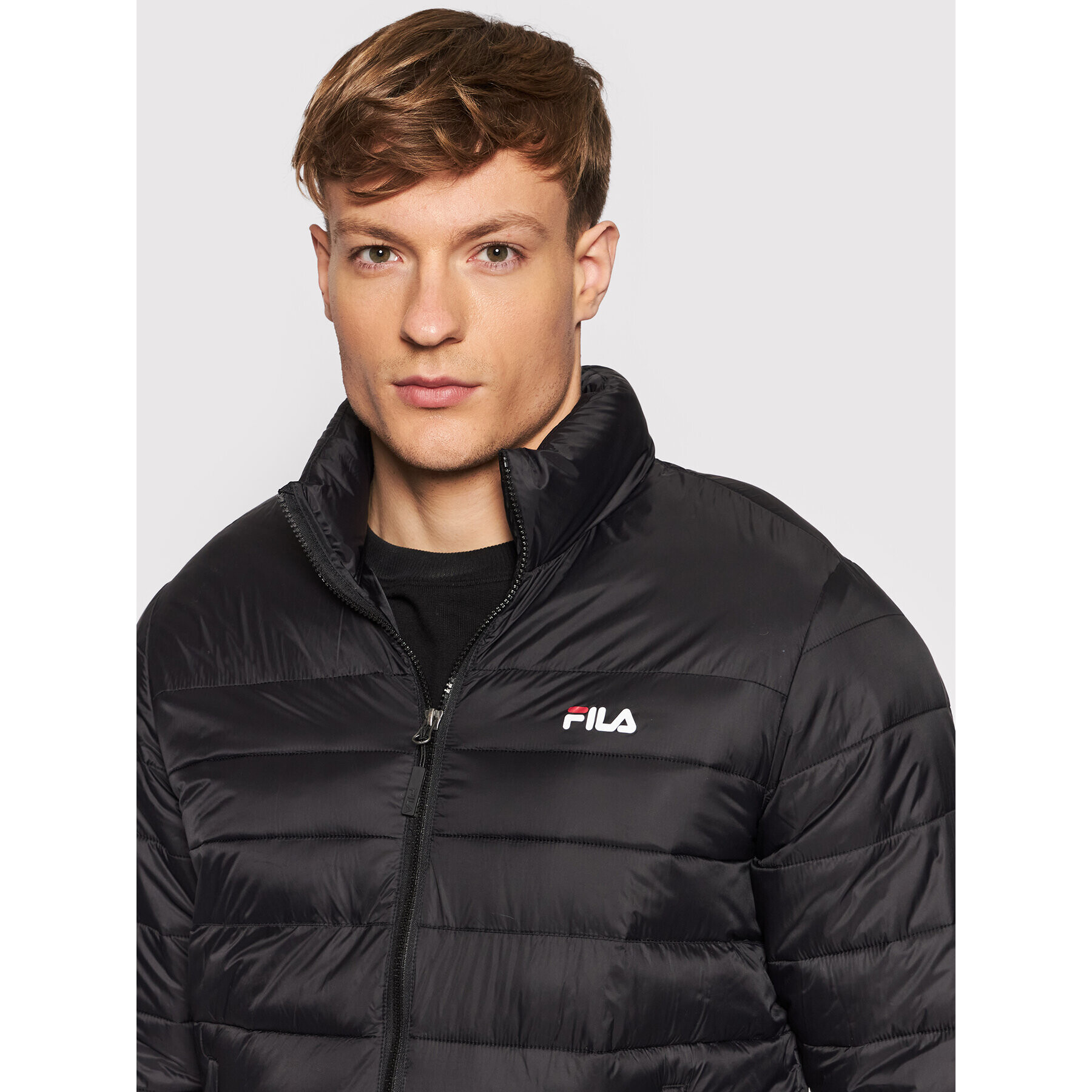 Fila Пухено яке Emory 688939 Черен Regular Fit - Pepit.bg