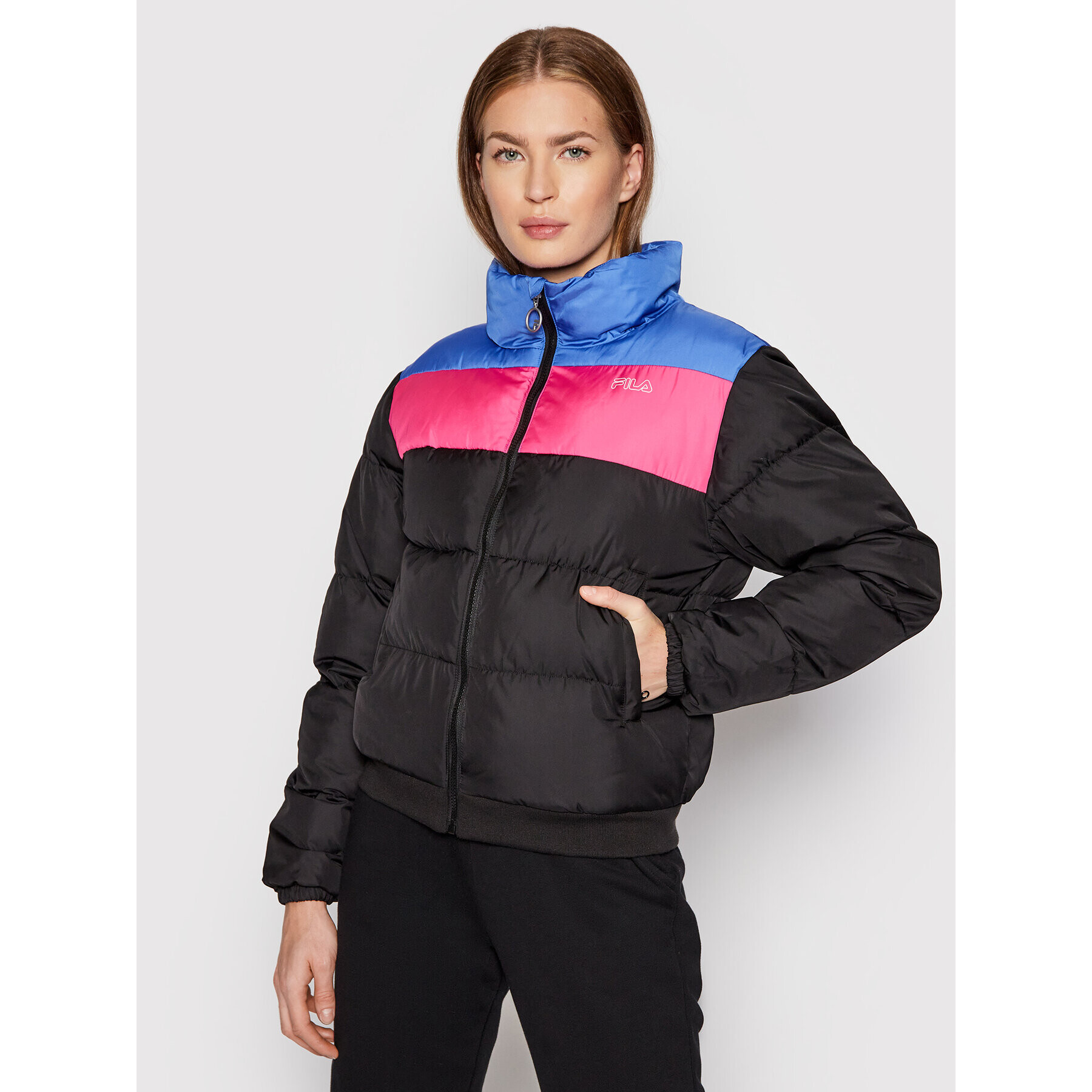 Fila Пухено яке Iris 683493 Черен Regular Fit - Pepit.bg