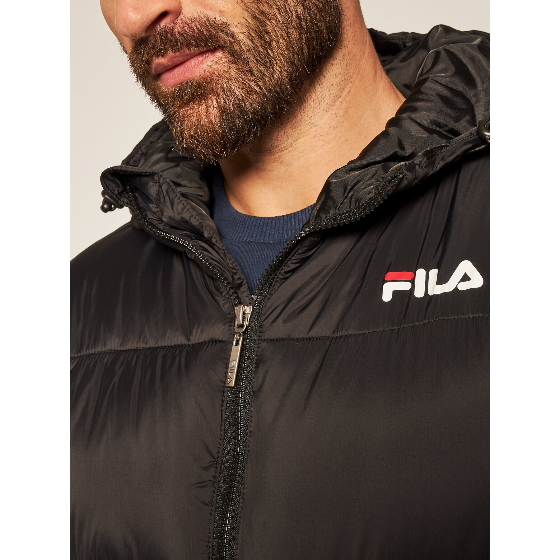 Fila Пухено яке Scooter 687988 Черен Regular Fit - Pepit.bg