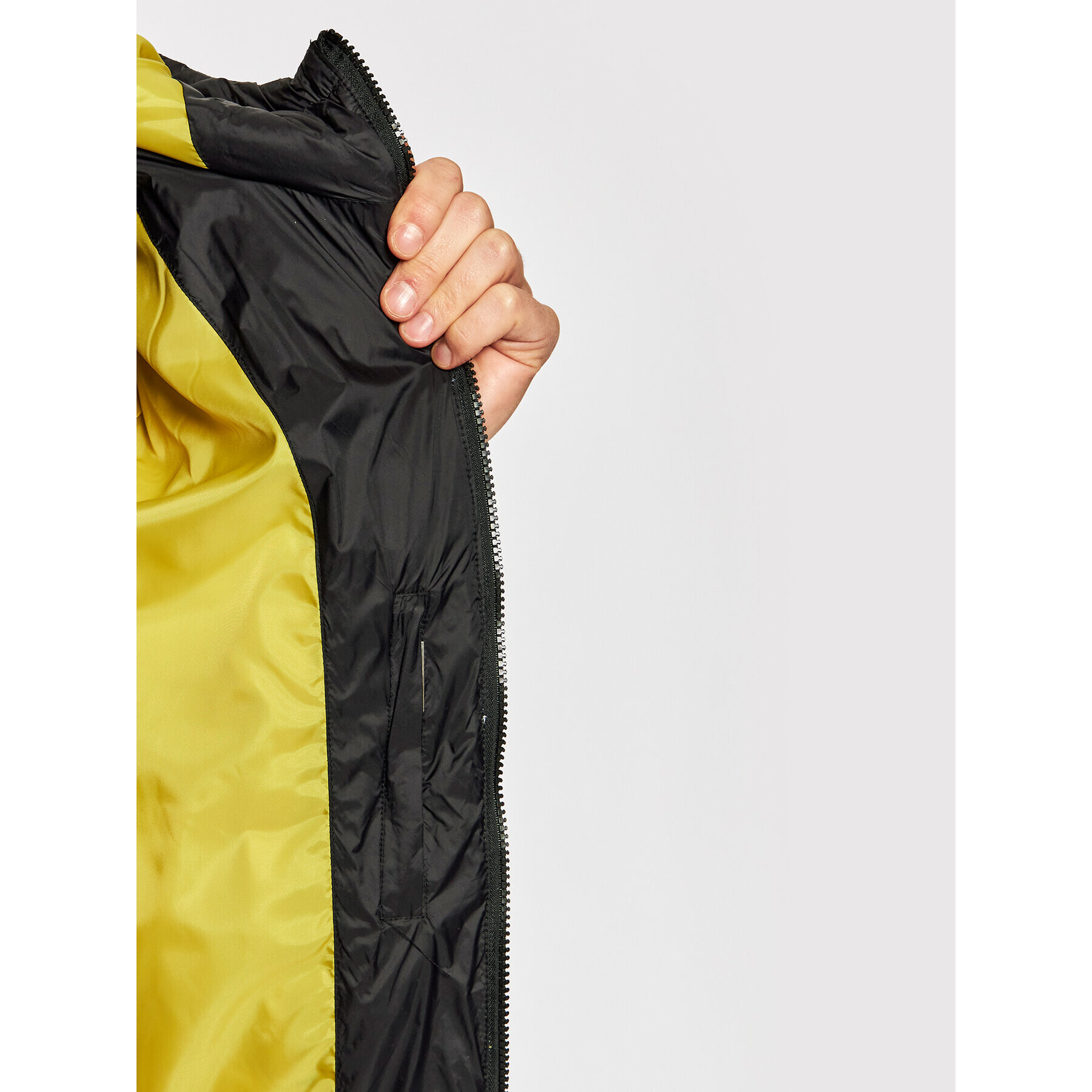 Fila Пухено яке Scooter 687988 Цветен Regular Fit - Pepit.bg