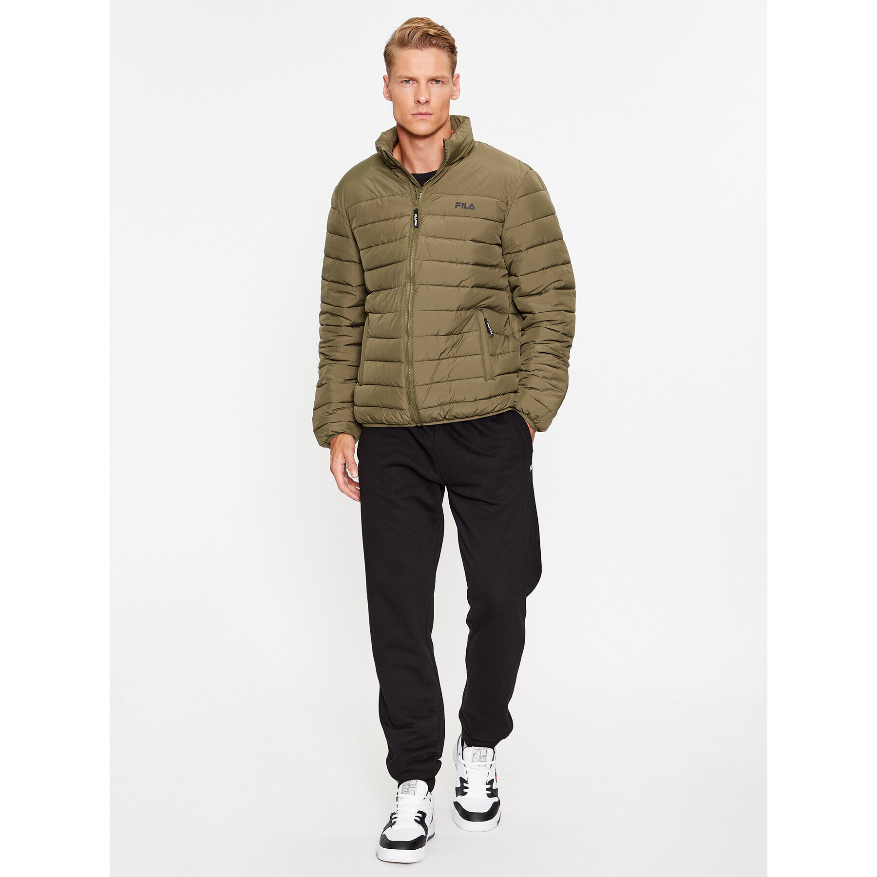 Fila Пухено яке FAM0456 Зелен Regular Fit - Pepit.bg