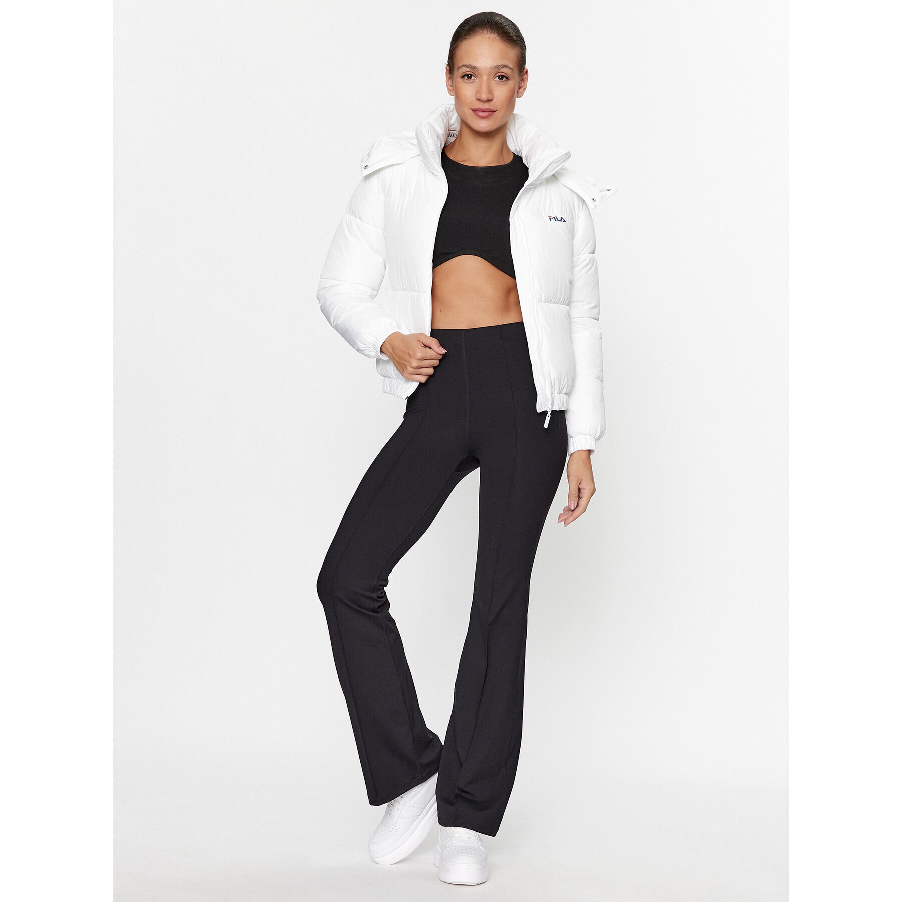 Fila Пухено яке FAW0549 Бял Regular Fit - Pepit.bg