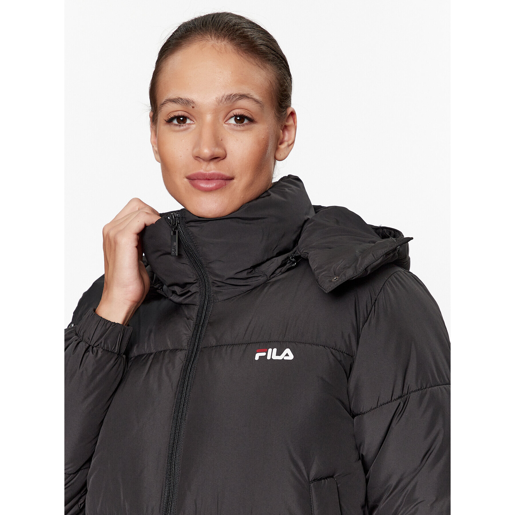 Fila Пухено яке FAW0549 Черен Regular Fit - Pepit.bg