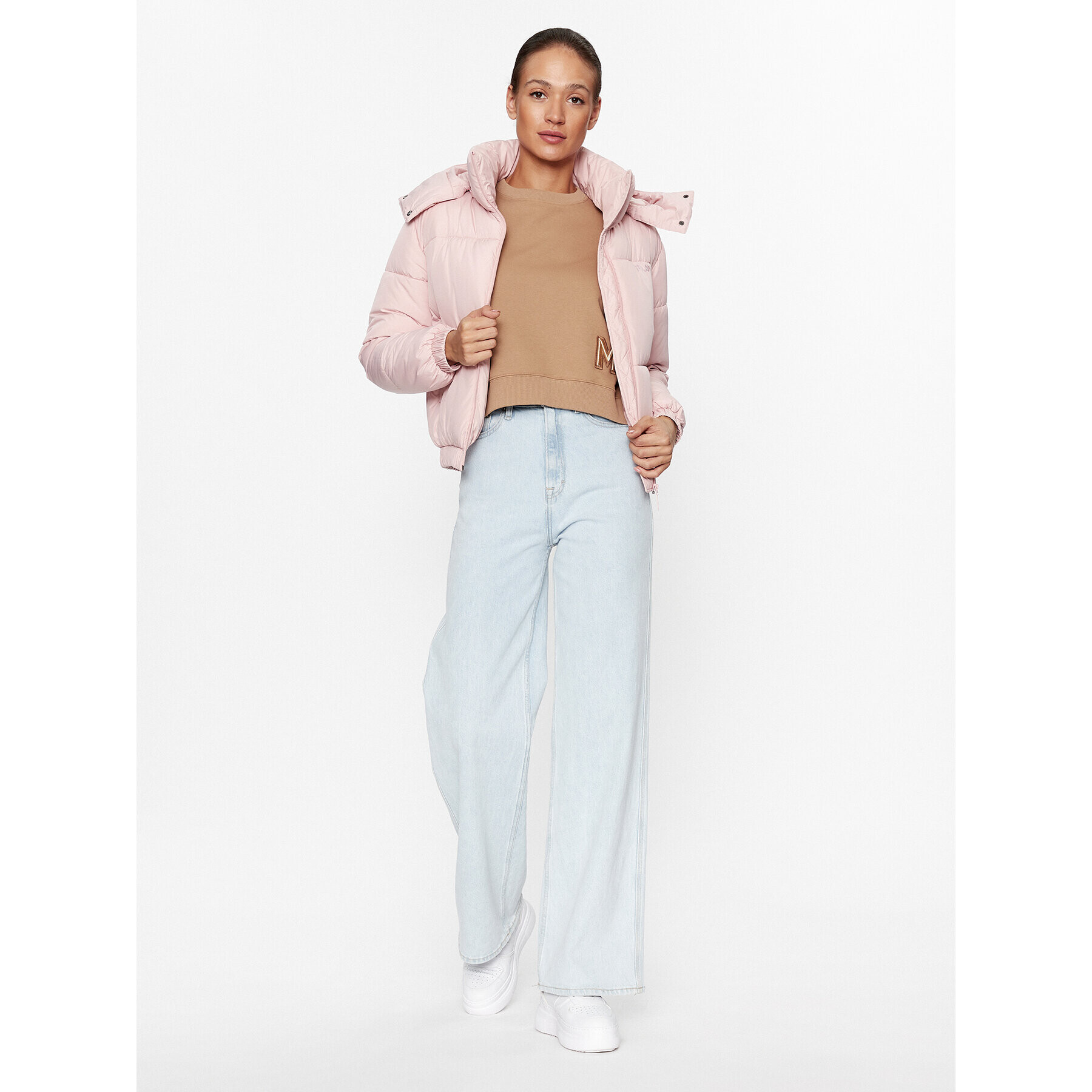 Fila Пухено яке FAW0549 Розов Regular Fit - Pepit.bg