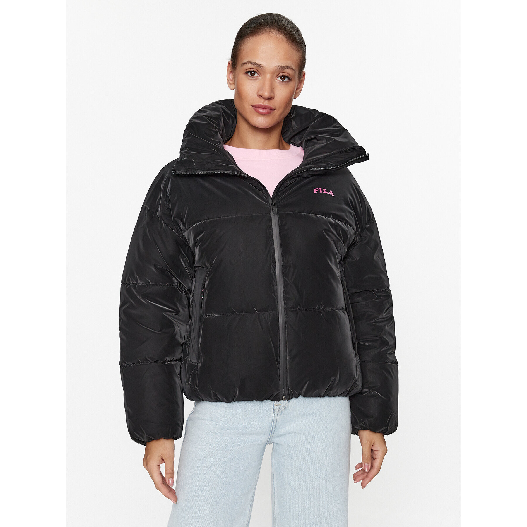 Fila Пухено яке FAW0645 Черен Regular Fit - Pepit.bg
