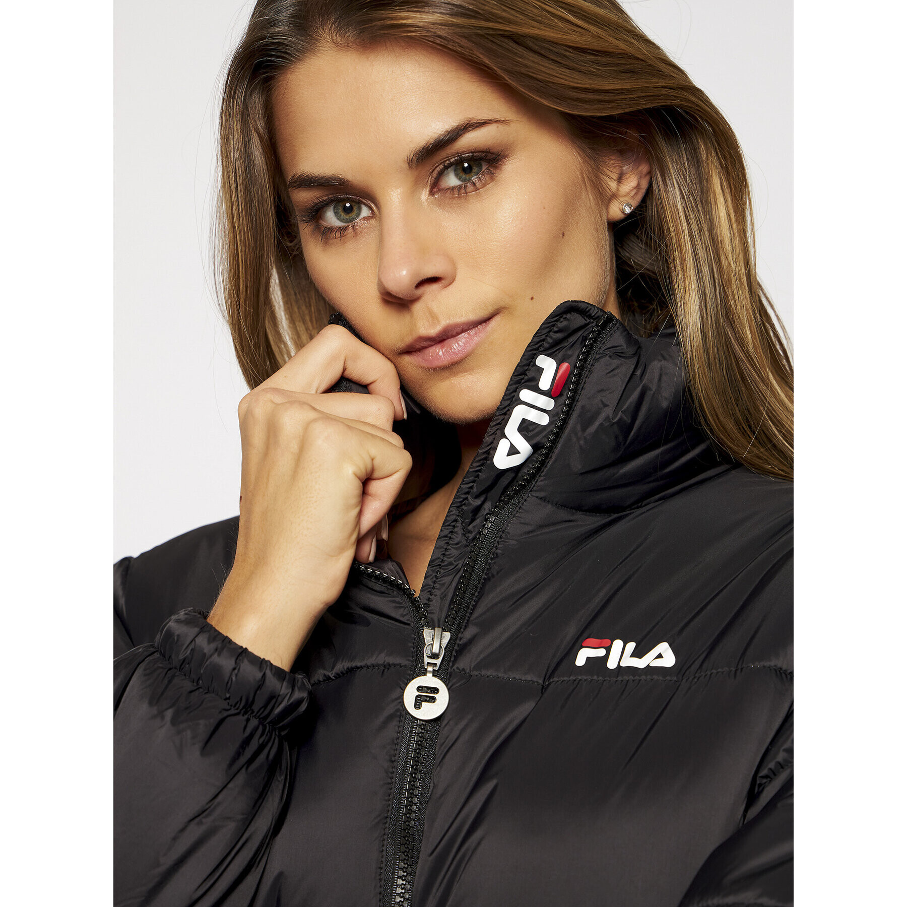 Fila Пухено яке Susi 688379 Черен Regular Fit - Pepit.bg