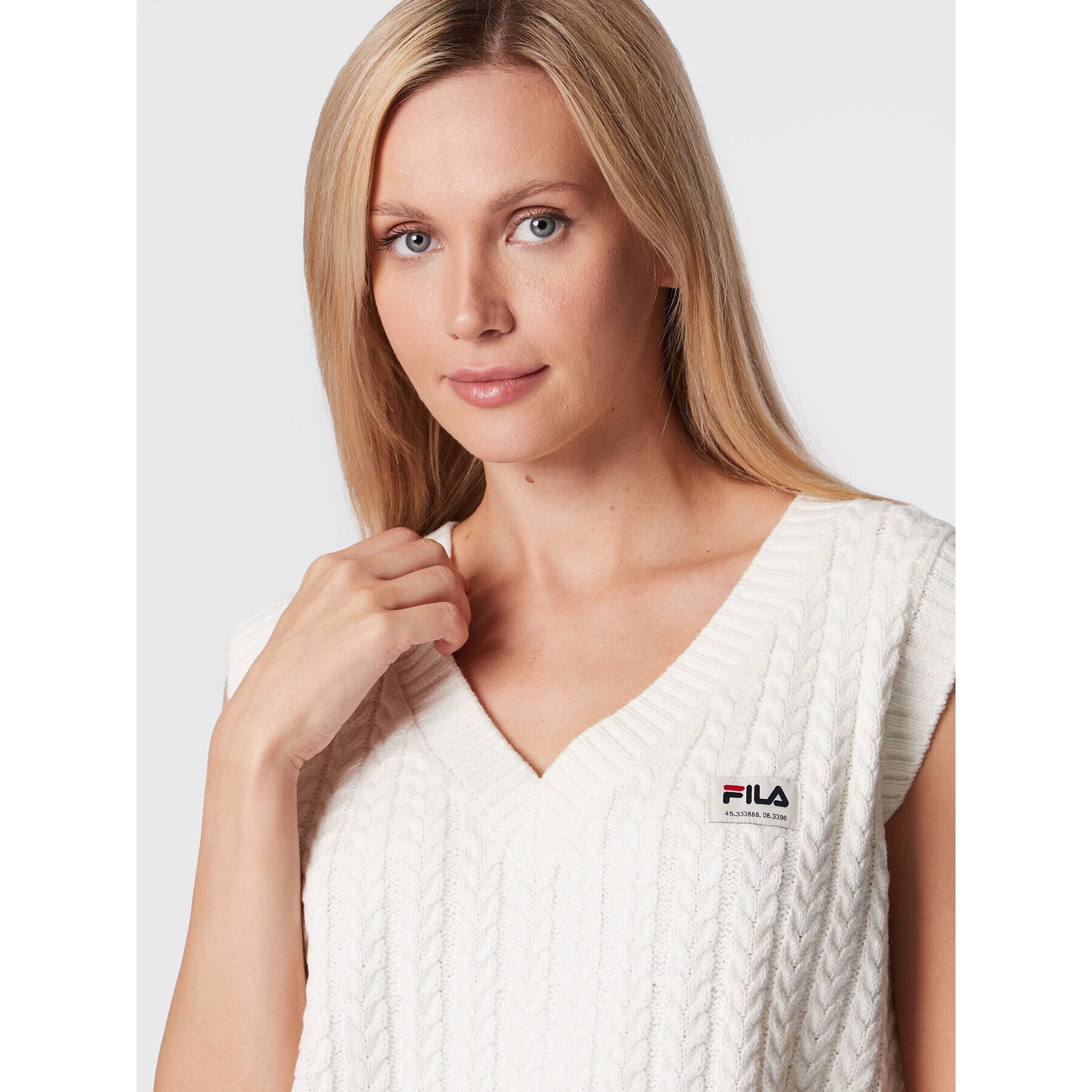 Fila Пуловер Terragona FAW0235 Бял Regular Fit - Pepit.bg