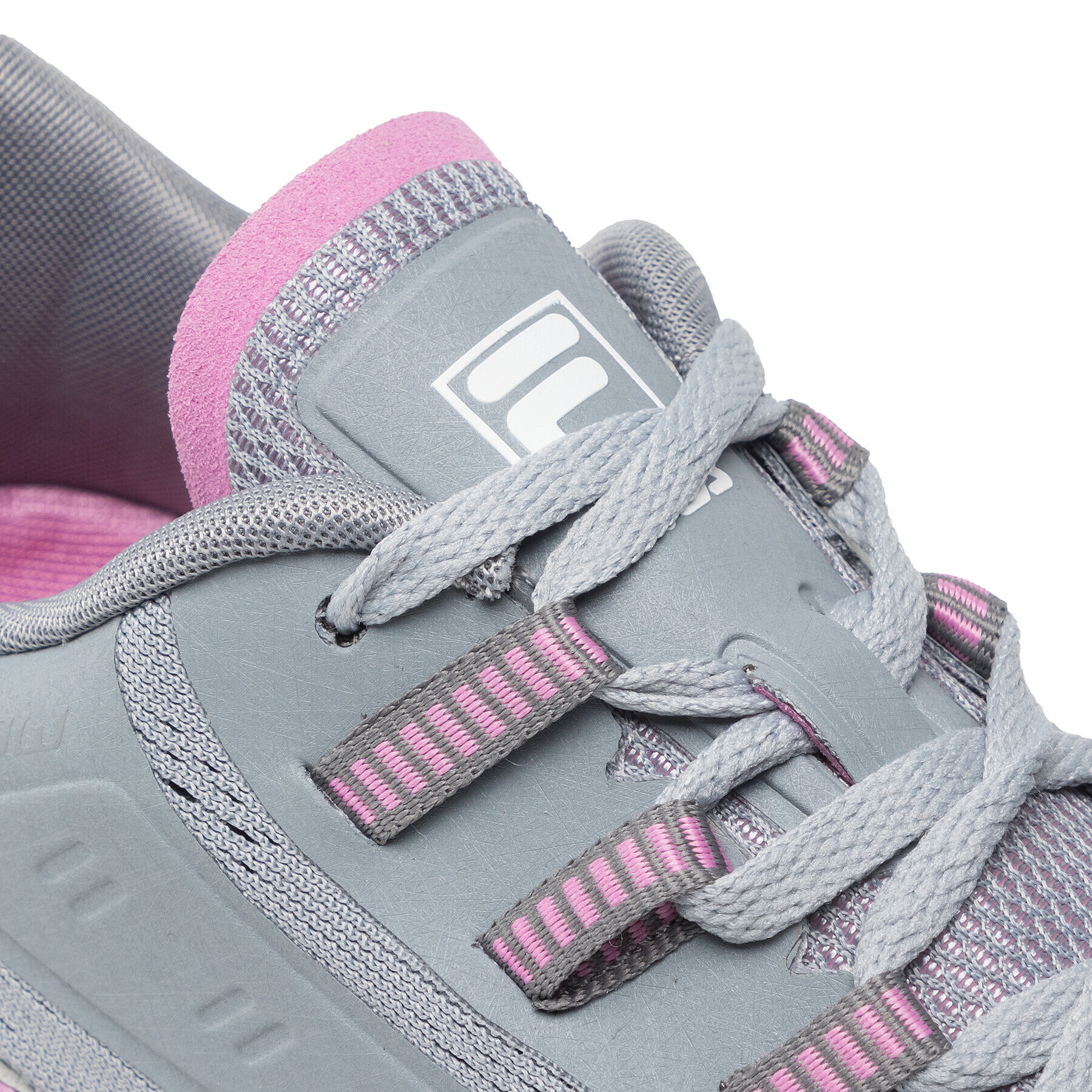 Fila Сникърси Cushion Wmn 1011414.18Y Сив - Pepit.bg