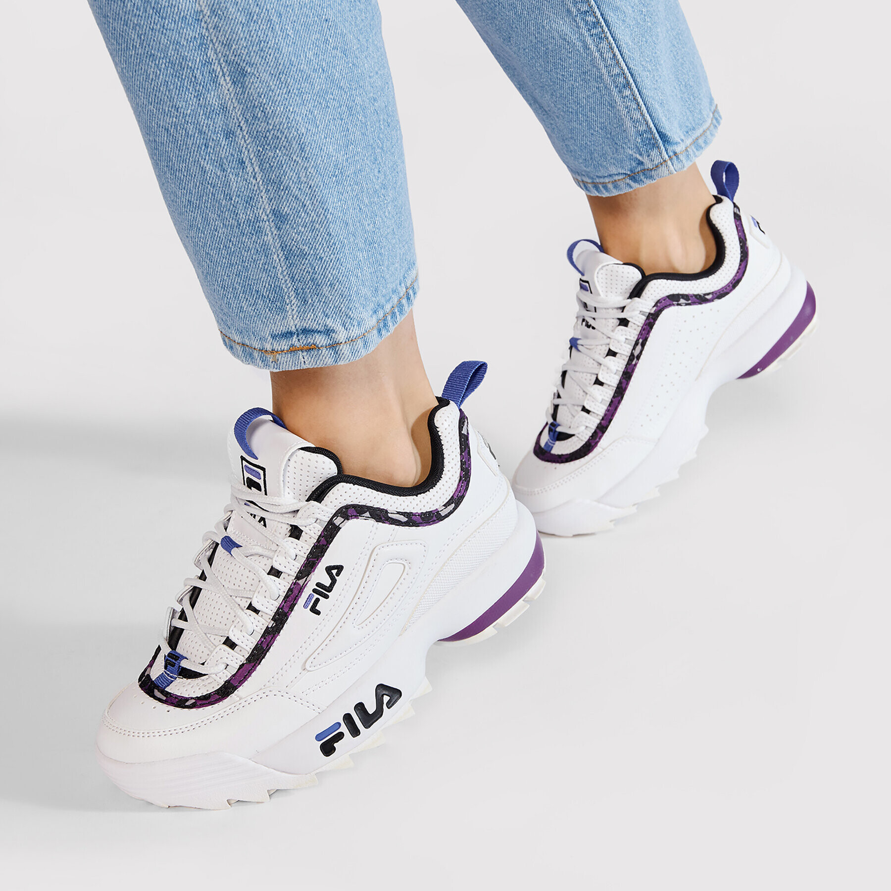 Fila Сникърси Disruptor A Wmn 1011239.95K Бял - Pepit.bg