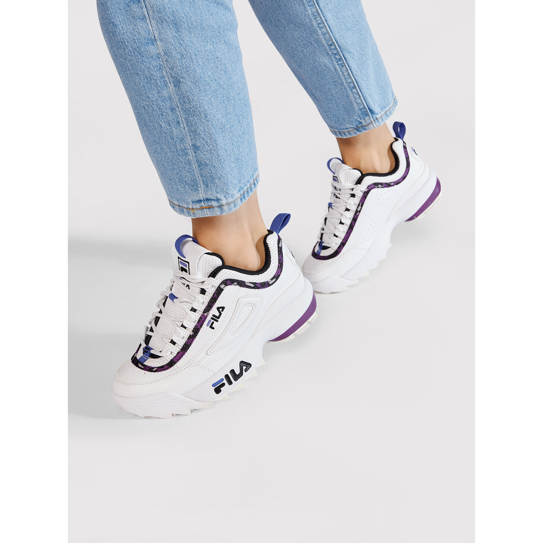 Fila Сникърси Disruptor A Wmn 1011239.95K Бял - Pepit.bg