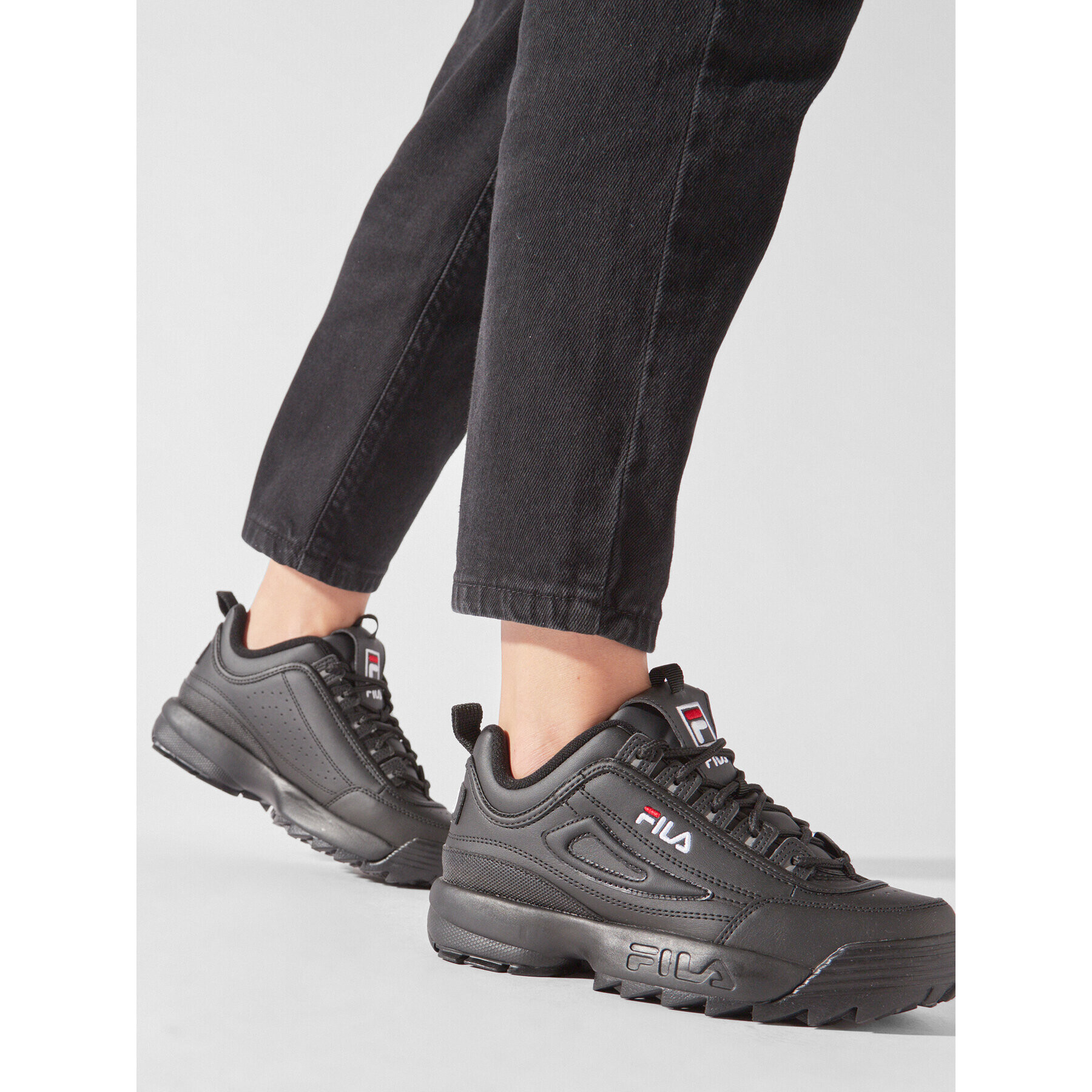 Fila Сникърси Disruptor Low Wmn 1010302.12V Черен - Pepit.bg