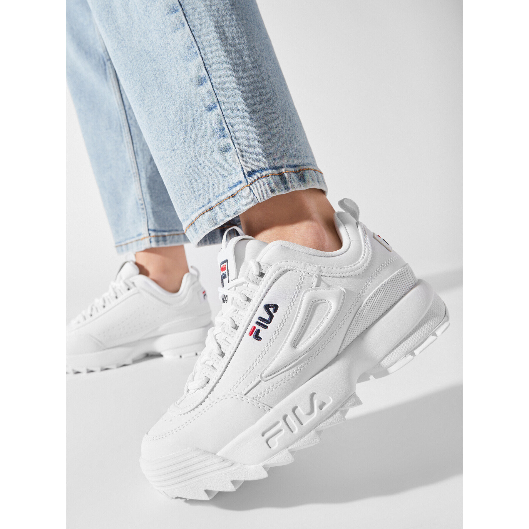 Fila Сникърси Disruptor Low Wmn 1010302.1FG Бял - Pepit.bg