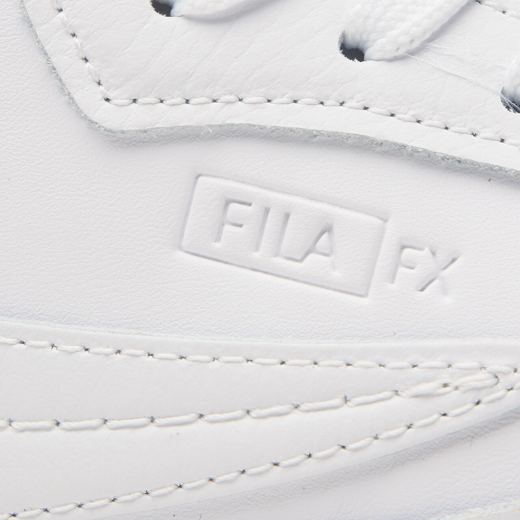 Fila Сникърси Fxventuno Le Mid FFW0201.10004 Бял - Pepit.bg