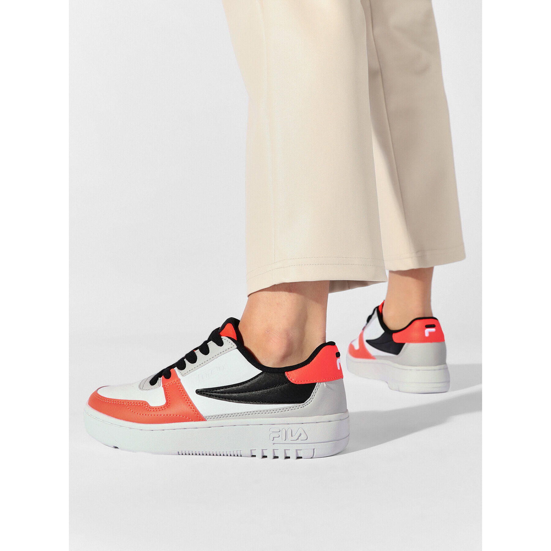 Fila Сникърси Fxventuno Teens FFT0007.83234 Сив - Pepit.bg