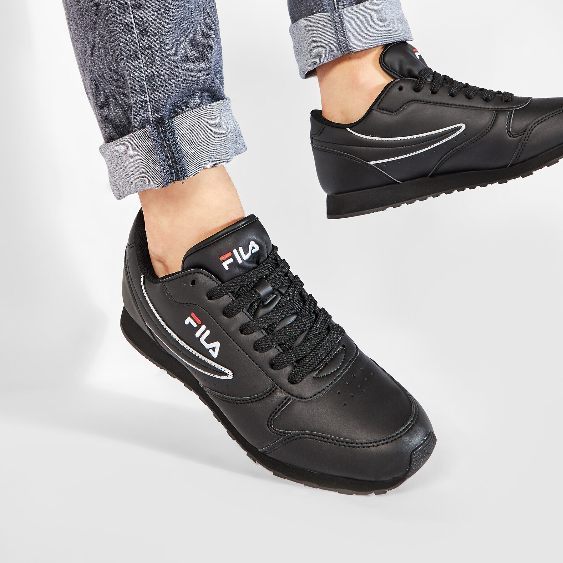 Fila Сникърси Orbit Low 1010263.12V Черен - Pepit.bg