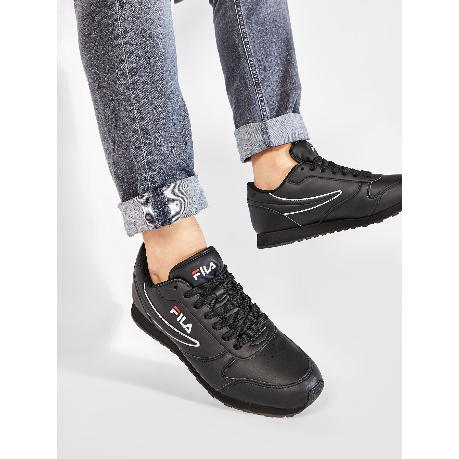 Fila Сникърси Orbit Low 1010263.12V Черен - Pepit.bg