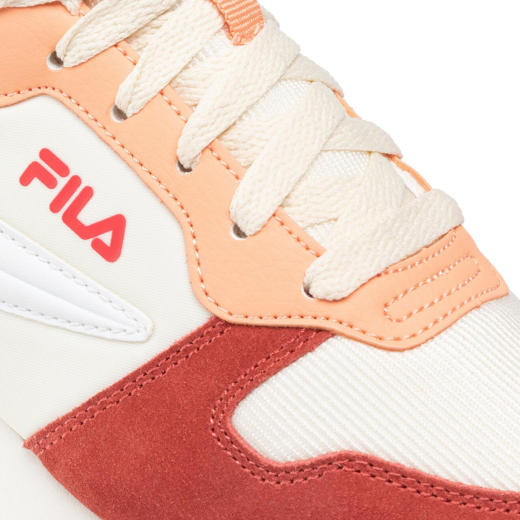 Fila Сникърси Retroque Jr 1011420.97C Бежов - Pepit.bg