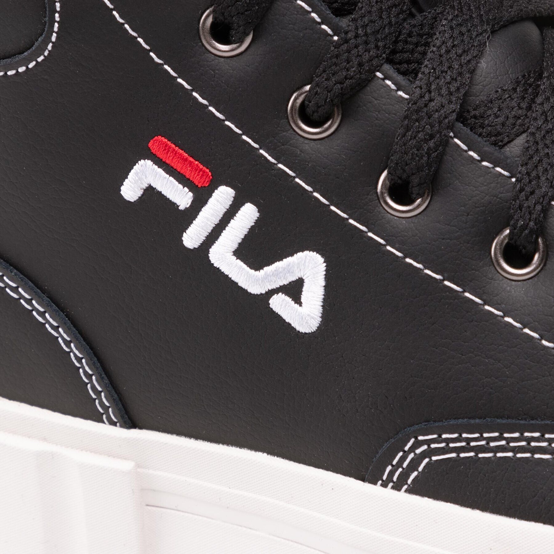 Fila Сникърси Sandblast L Mid Wmn 1011377.25Y Черен - Pepit.bg