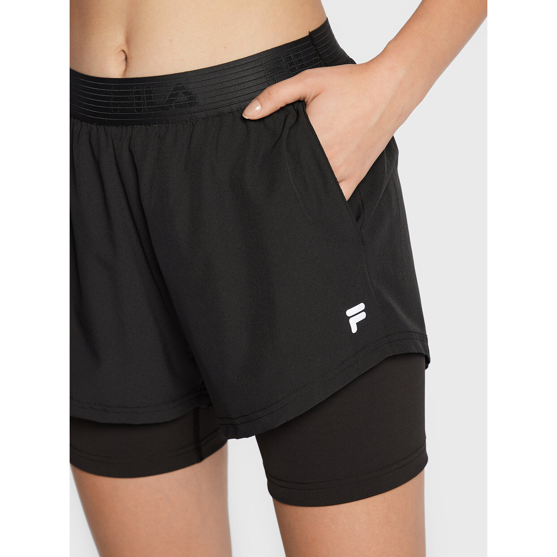 Fila Спортни шорти Racine FAW0200 Черен Loose Fit - Pepit.bg