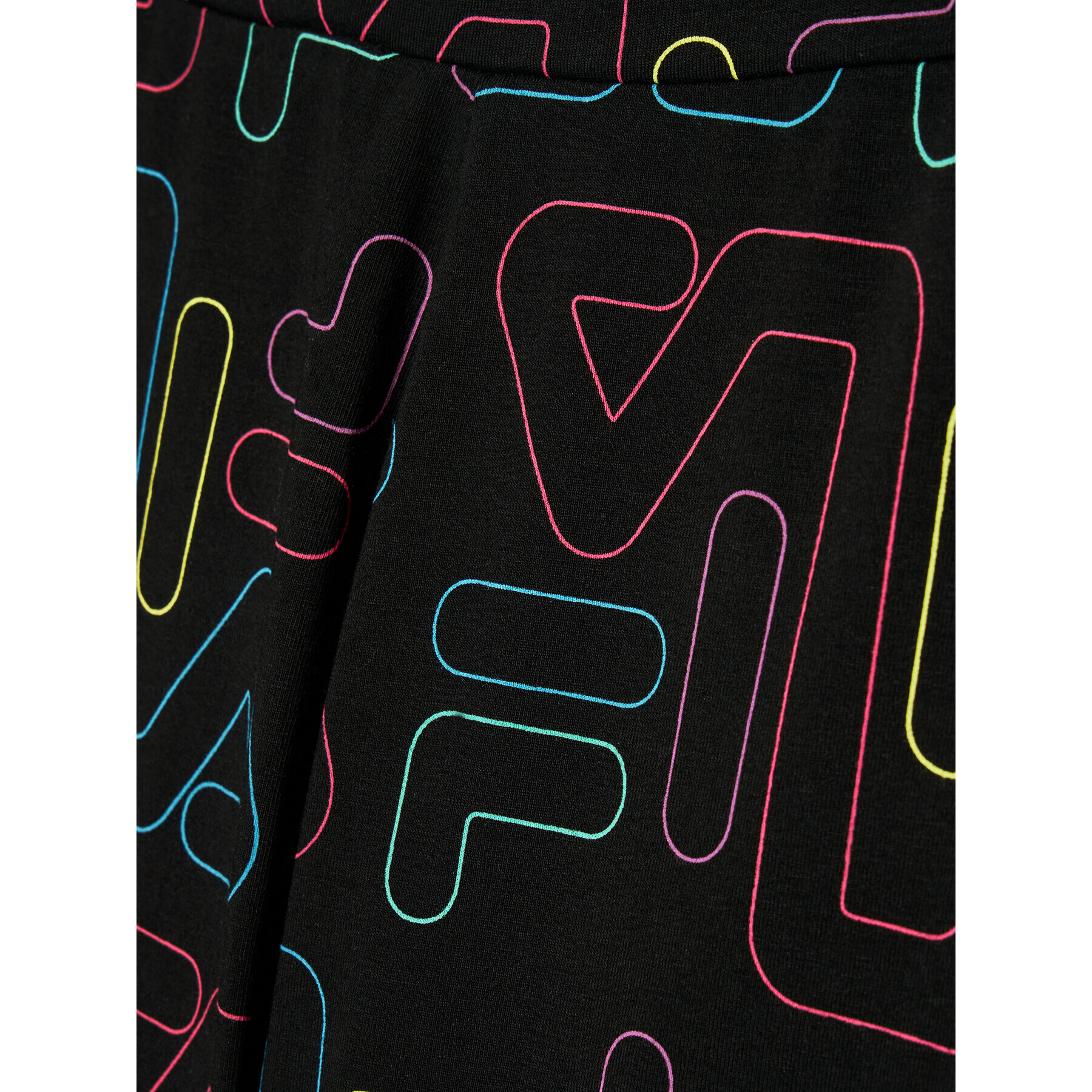 Fila Спортни шорти Samira 683414 Черен Slim Fit - Pepit.bg