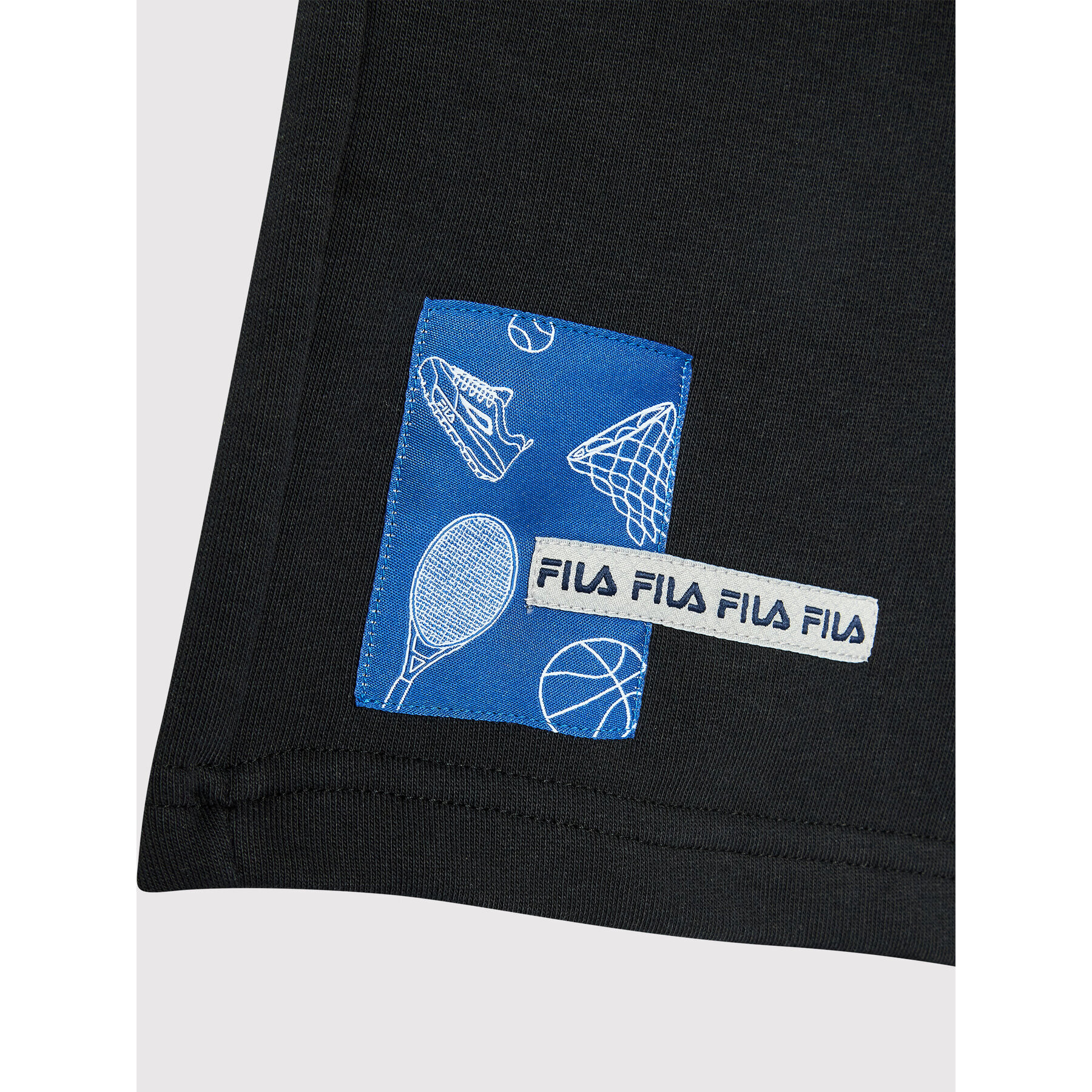 Fila Спортни шорти Twedt FAT0041 Черен Regular Fit - Pepit.bg