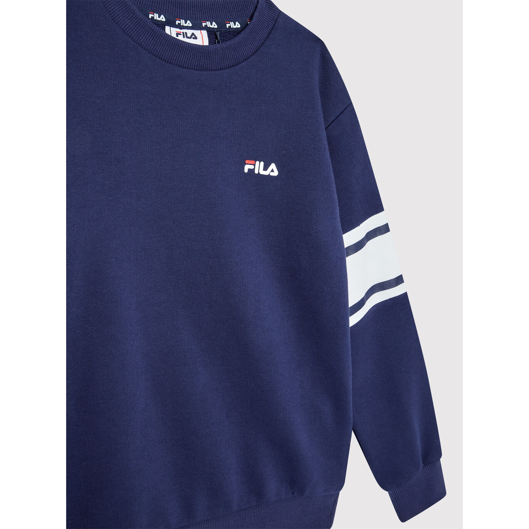Fila Суитшърт Bellevue FAT0102 Син Regular Fit - Pepit.bg