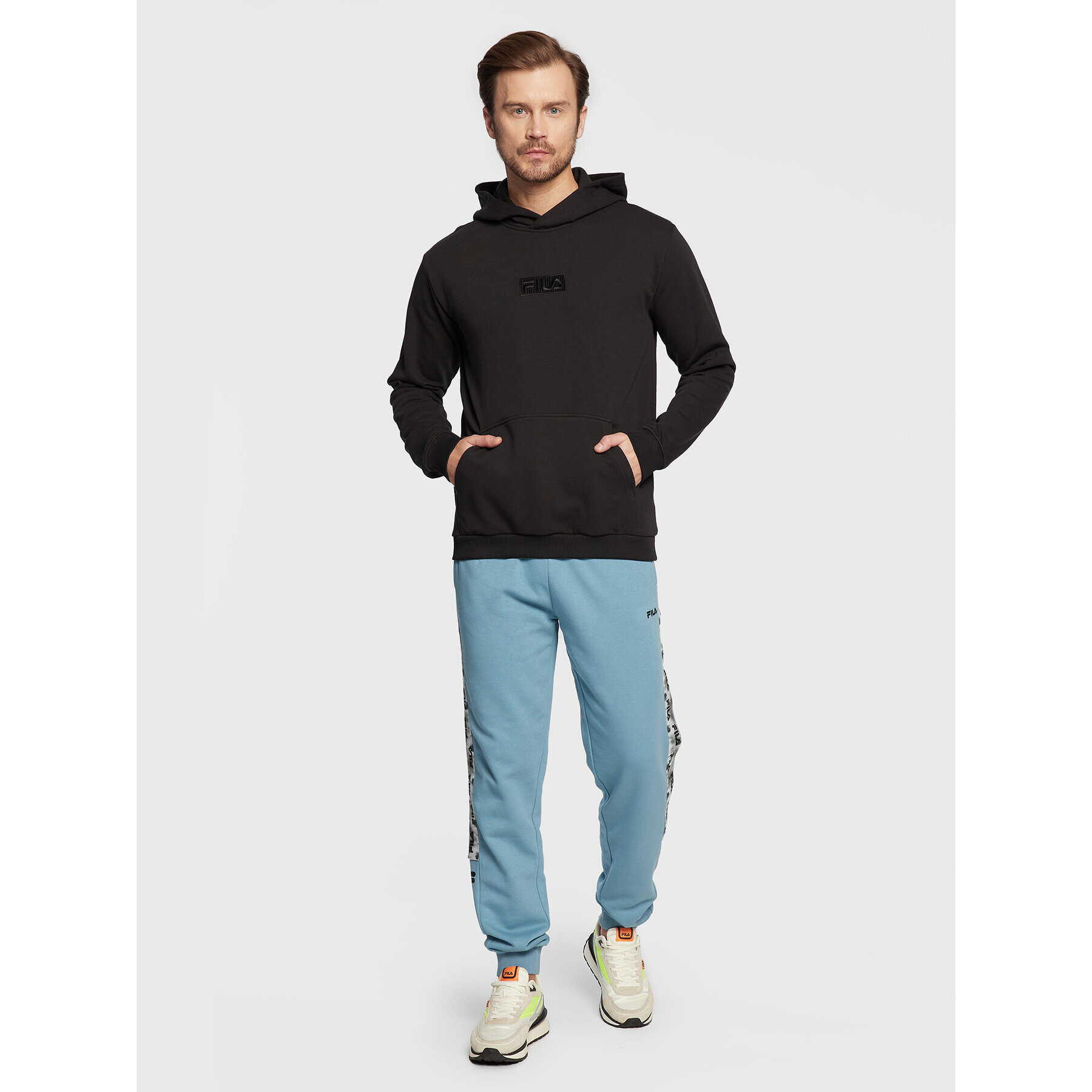 Fila Суитшърт Beltinci FAM0159 Черен Regular Fit - Pepit.bg