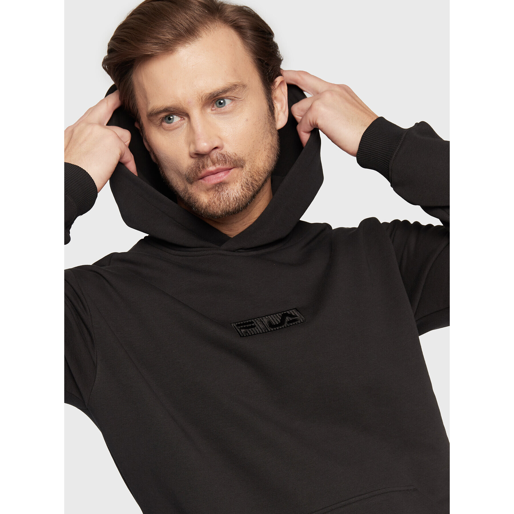 Fila Суитшърт Beltinci FAM0159 Черен Regular Fit - Pepit.bg