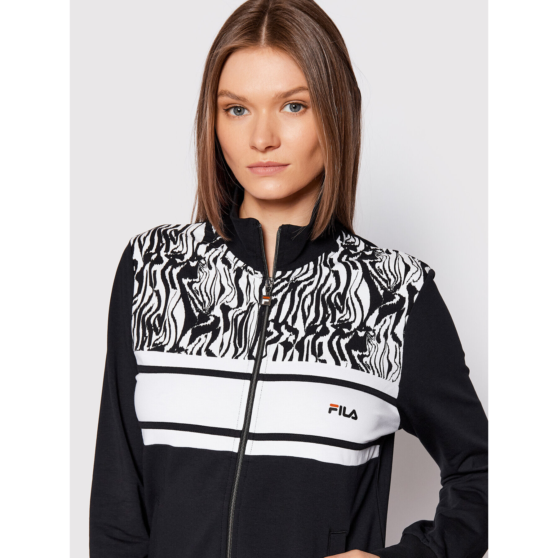 Fila Суитшърт Brilon FAW0119 Черен Regular Fit - Pepit.bg