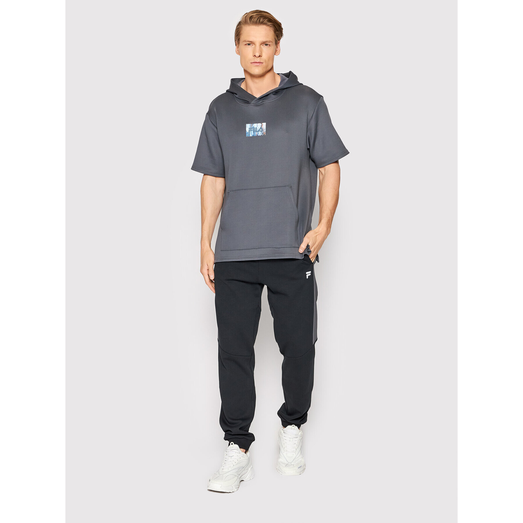 Fila Суитшърт Comiso FAM0052 Сив Regular Fit - Pepit.bg