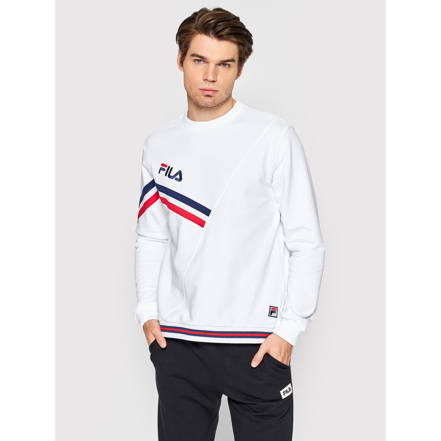 Fila Суитшърт FAM0088 Бял Regular Fit - Pepit.bg