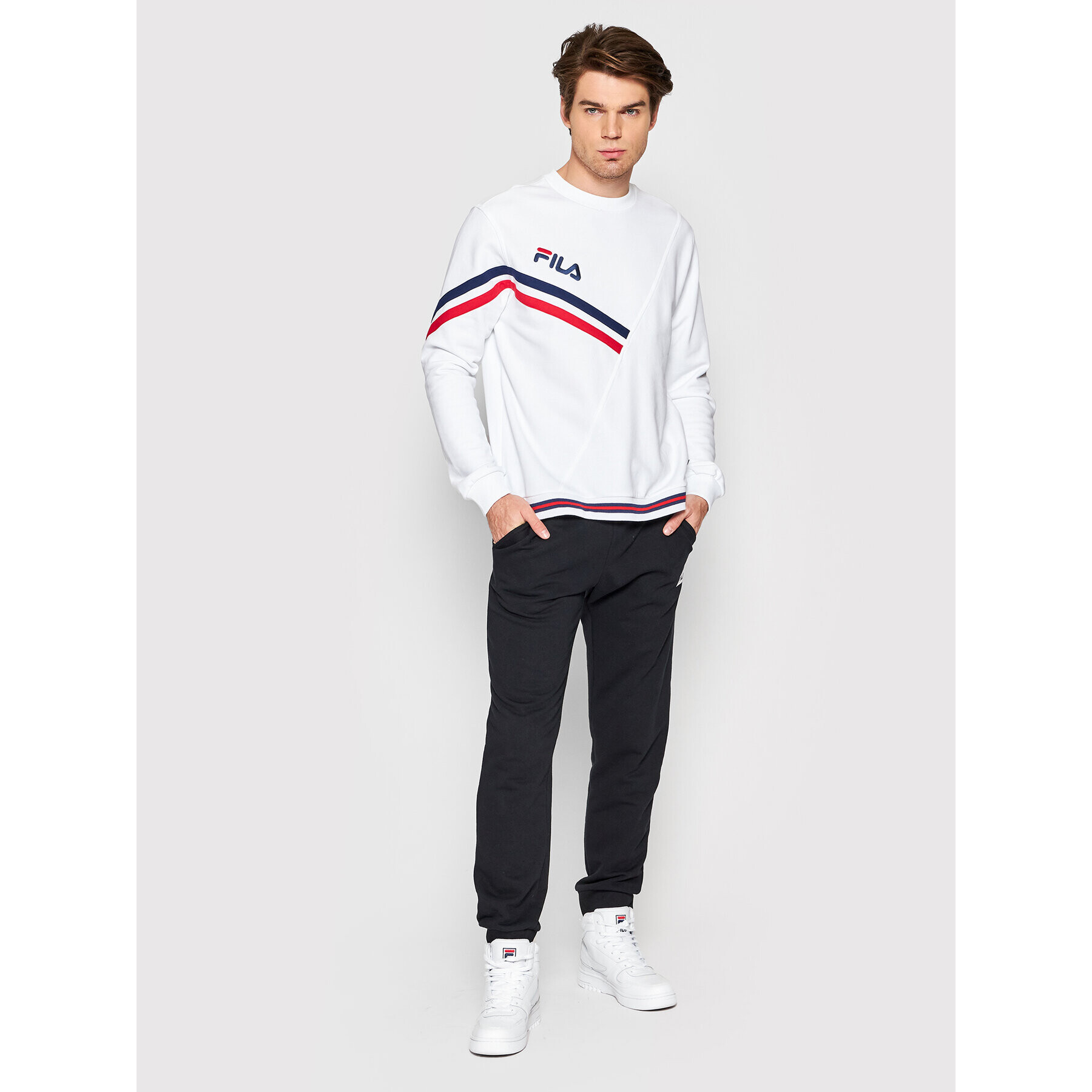 Fila Суитшърт FAM0088 Бял Regular Fit - Pepit.bg