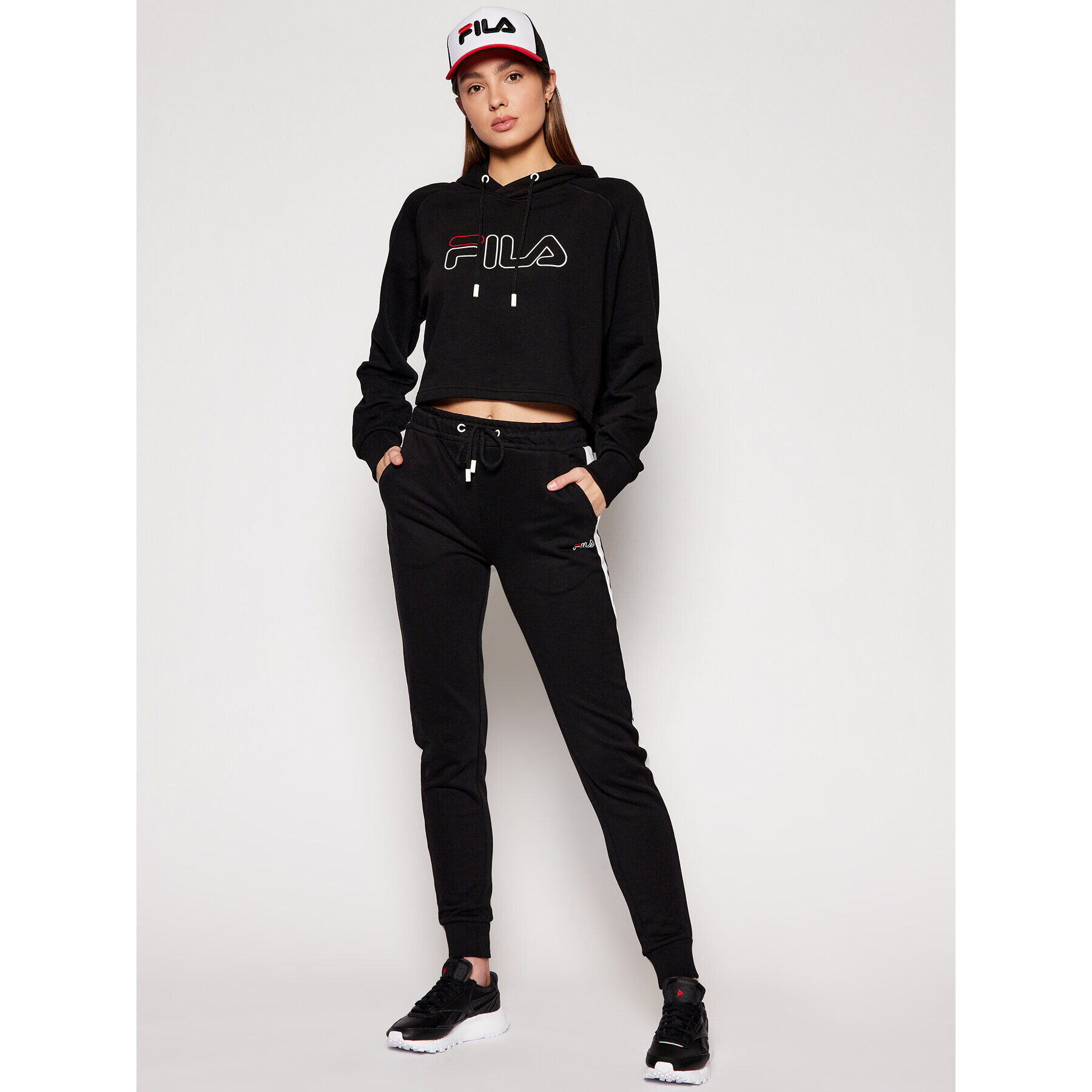 Fila Суитшърт Jana 683310 Черен Cropped Fit - Pepit.bg