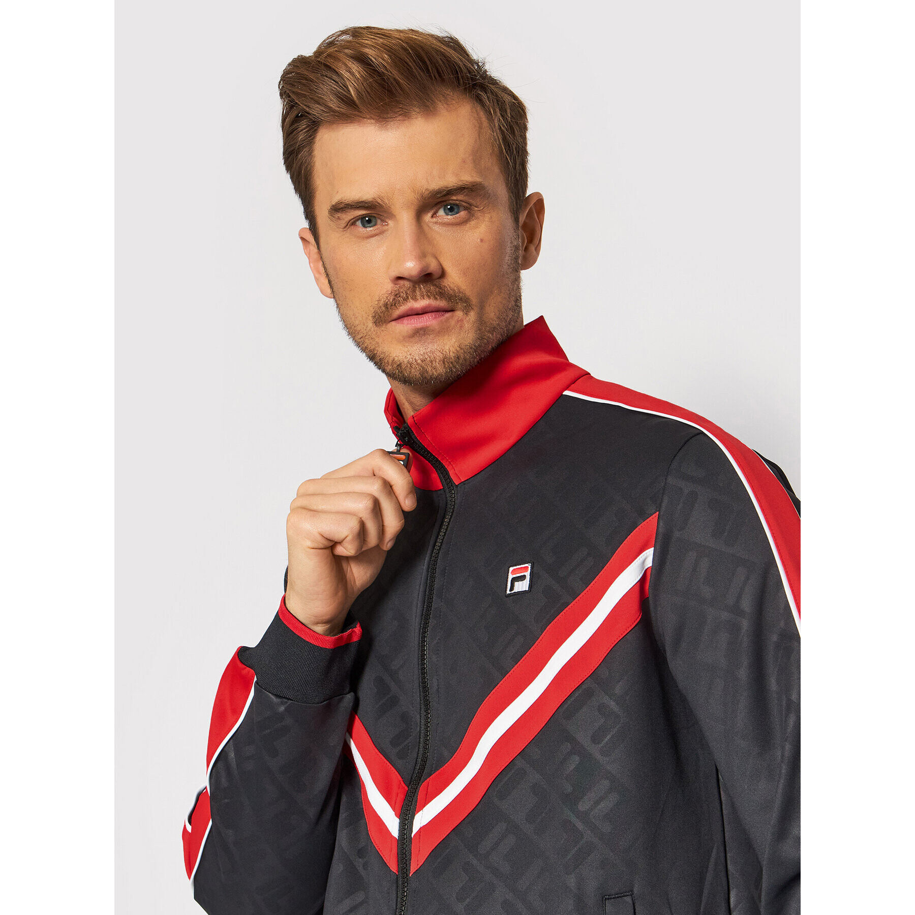 Fila Суитшърт Tauri Track 689169 Черен Regular Fit - Pepit.bg